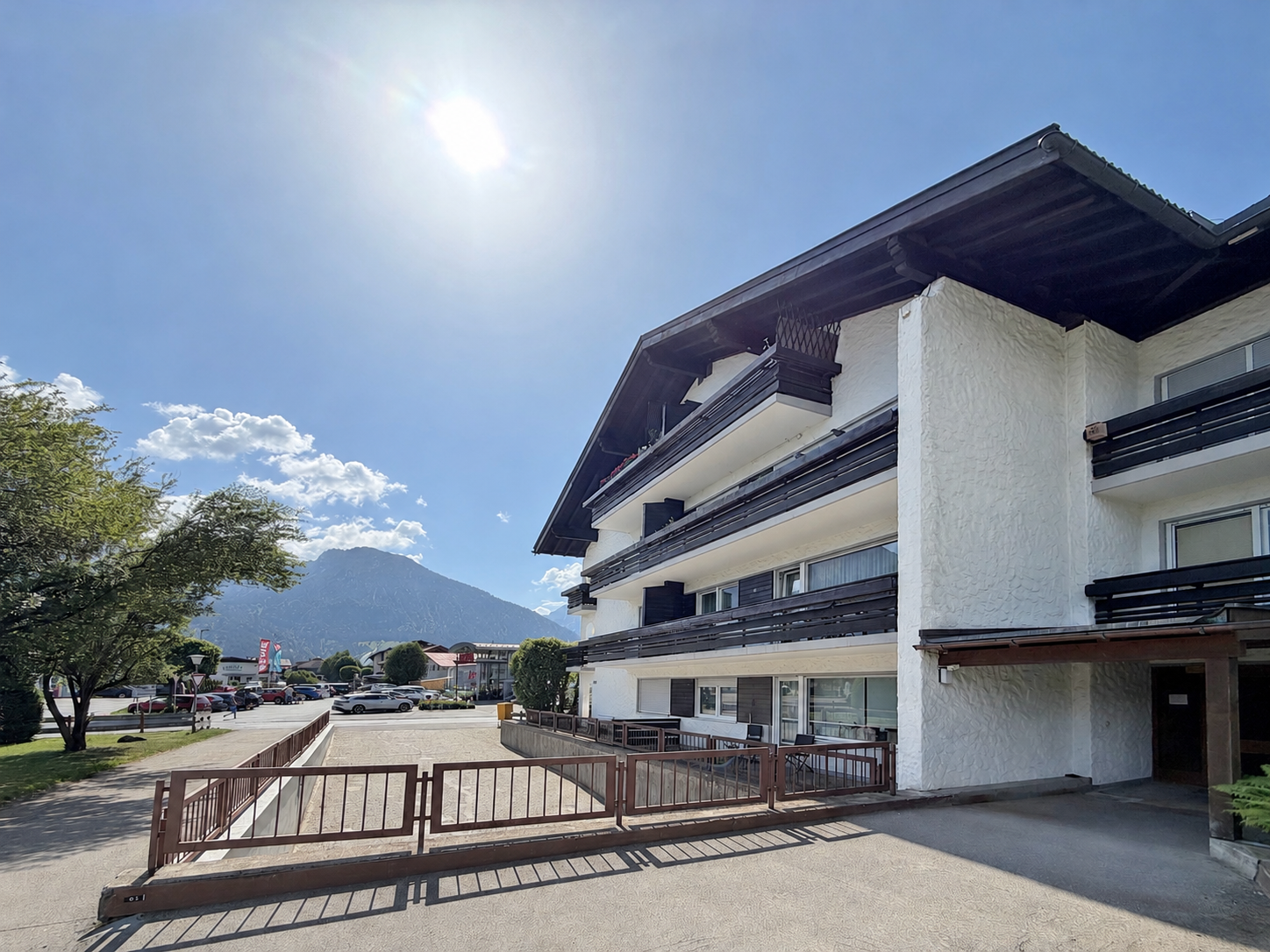 Bergblick, Balkon & Tiefgarage – Charmantes Apartment in Oberstdorf