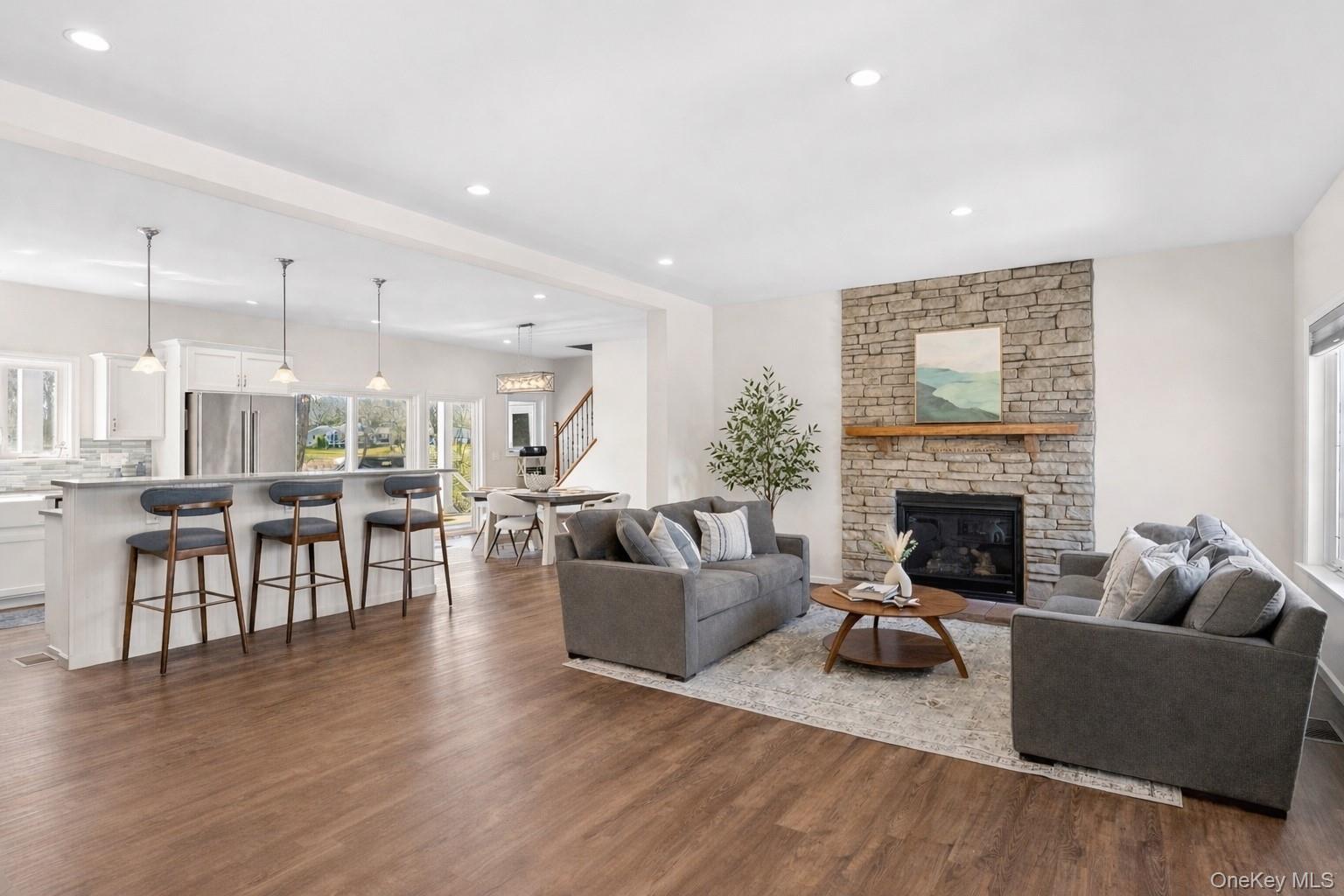 Exceptional Deep Water Dockage