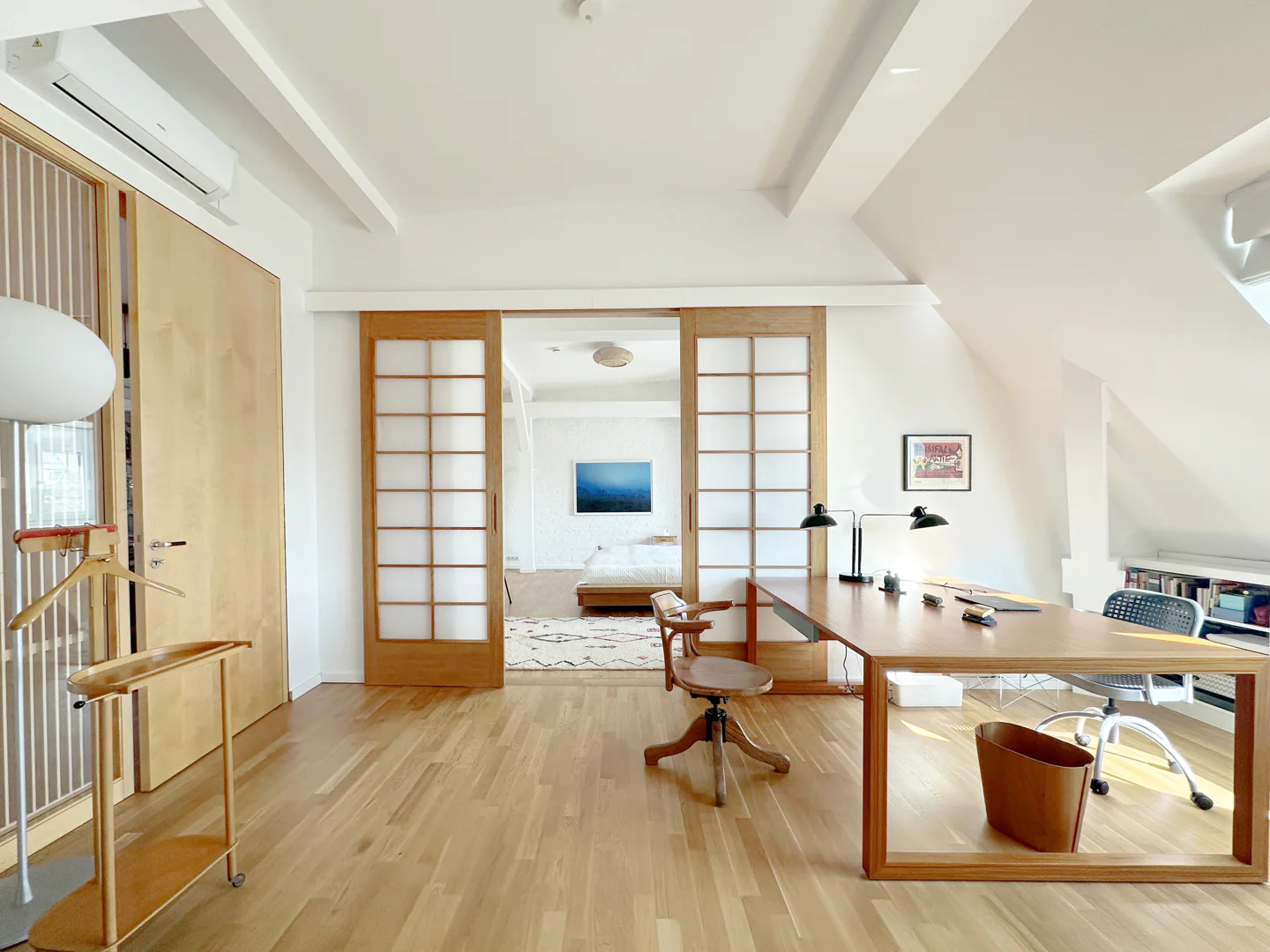 Hochwertig möblierte Maisonette-Wohnung mit einzigartigem Flair am Savignyplatz - Photo 4