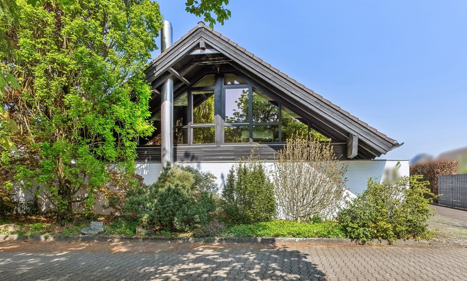 Energieeffizienz A: Wohnglück mit Galerie und Gartenidylle