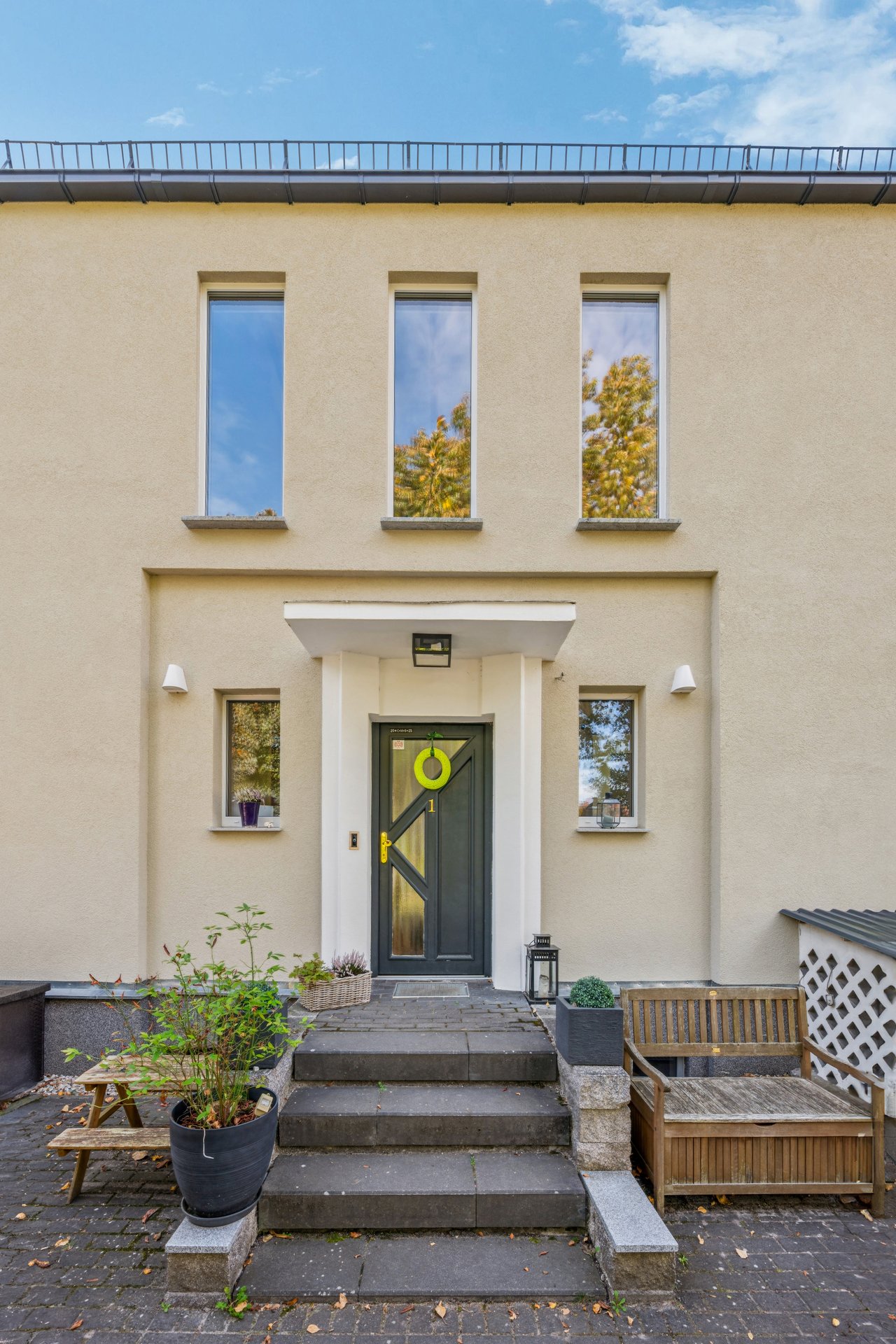 Bezugsfertiges Familienhaus mit großem Garten & modernem Wohnkomfort