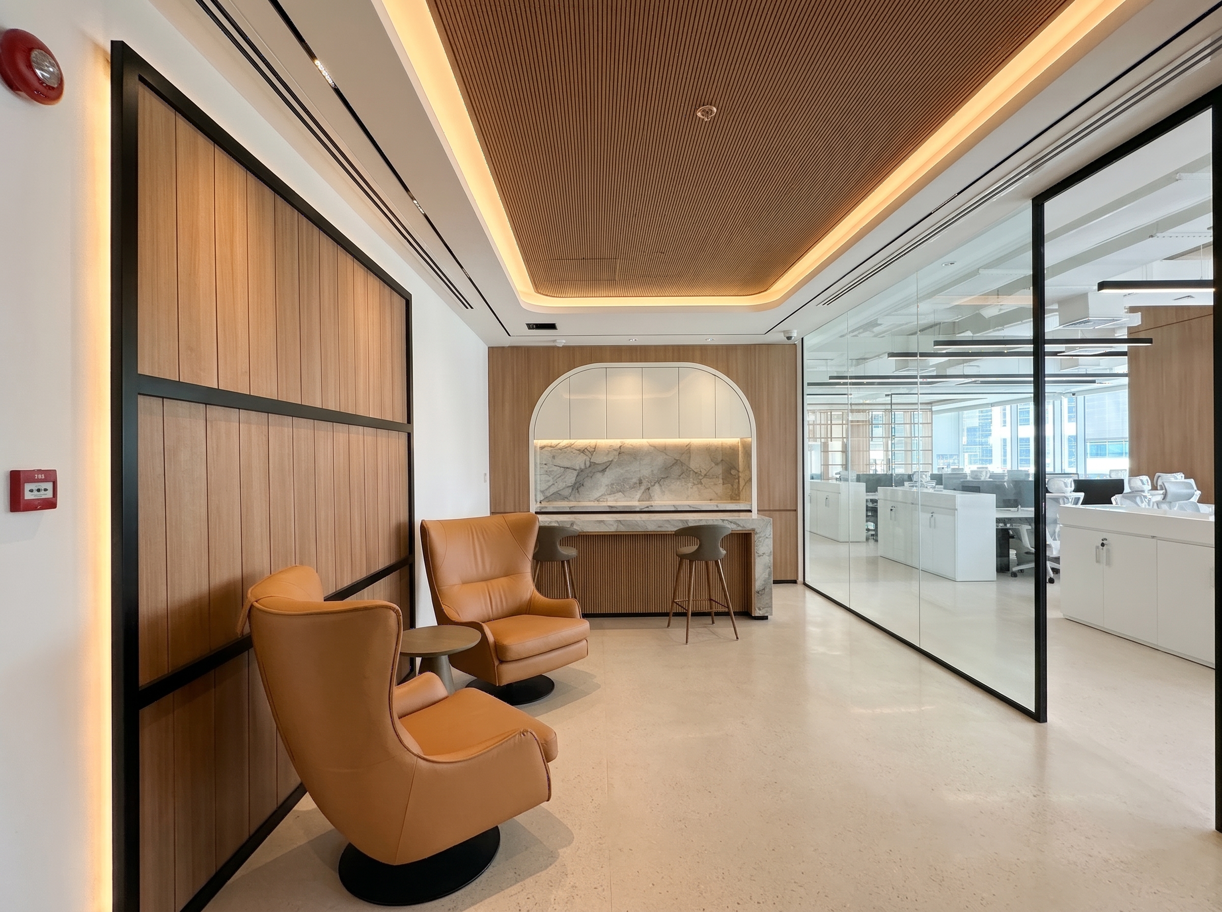 E&V Exclusive | Ultra-Luxury | Upgraded Furniture | Burj Views