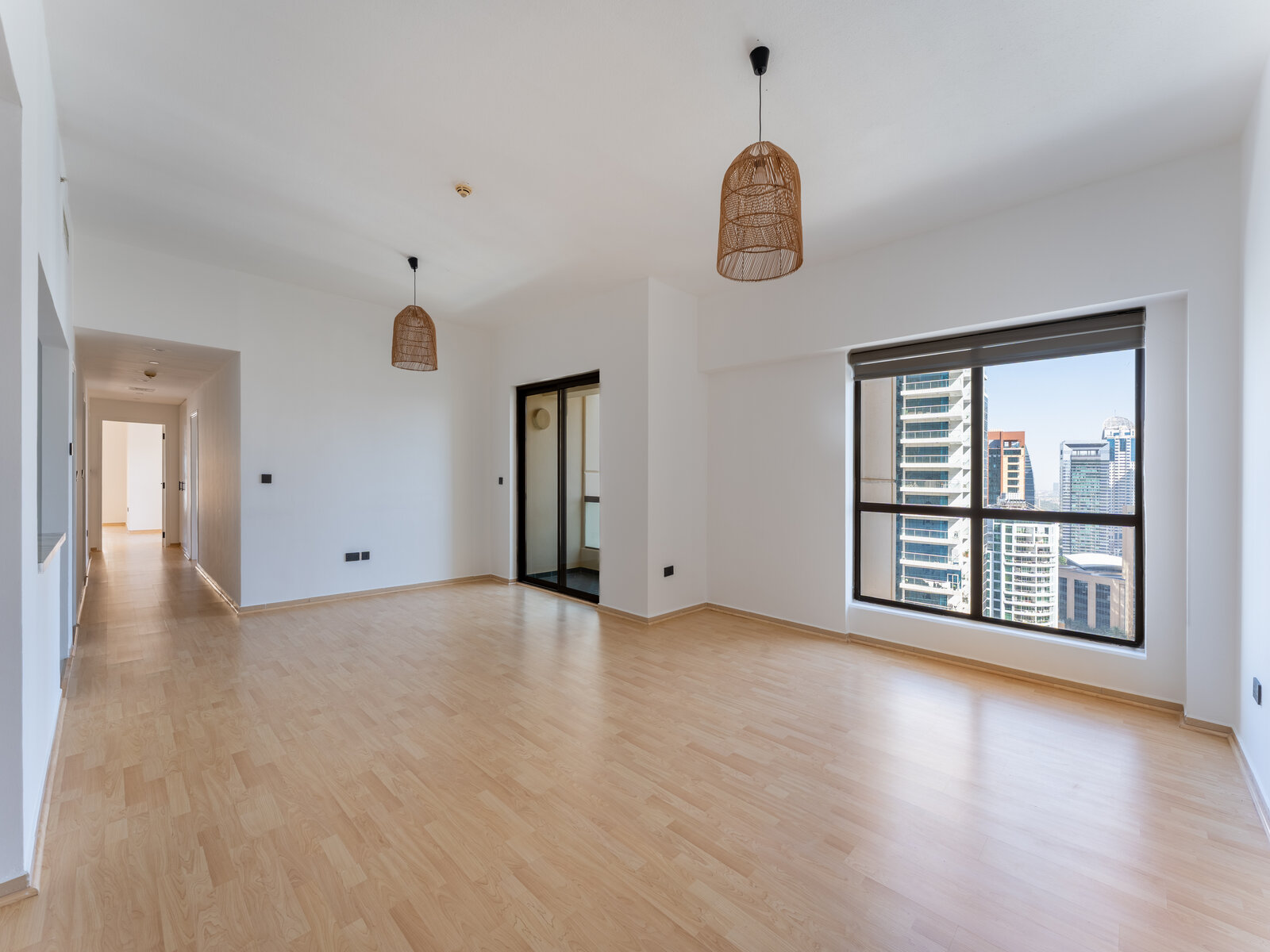 High Floor I Unfurnished I Upgraded I Marina View