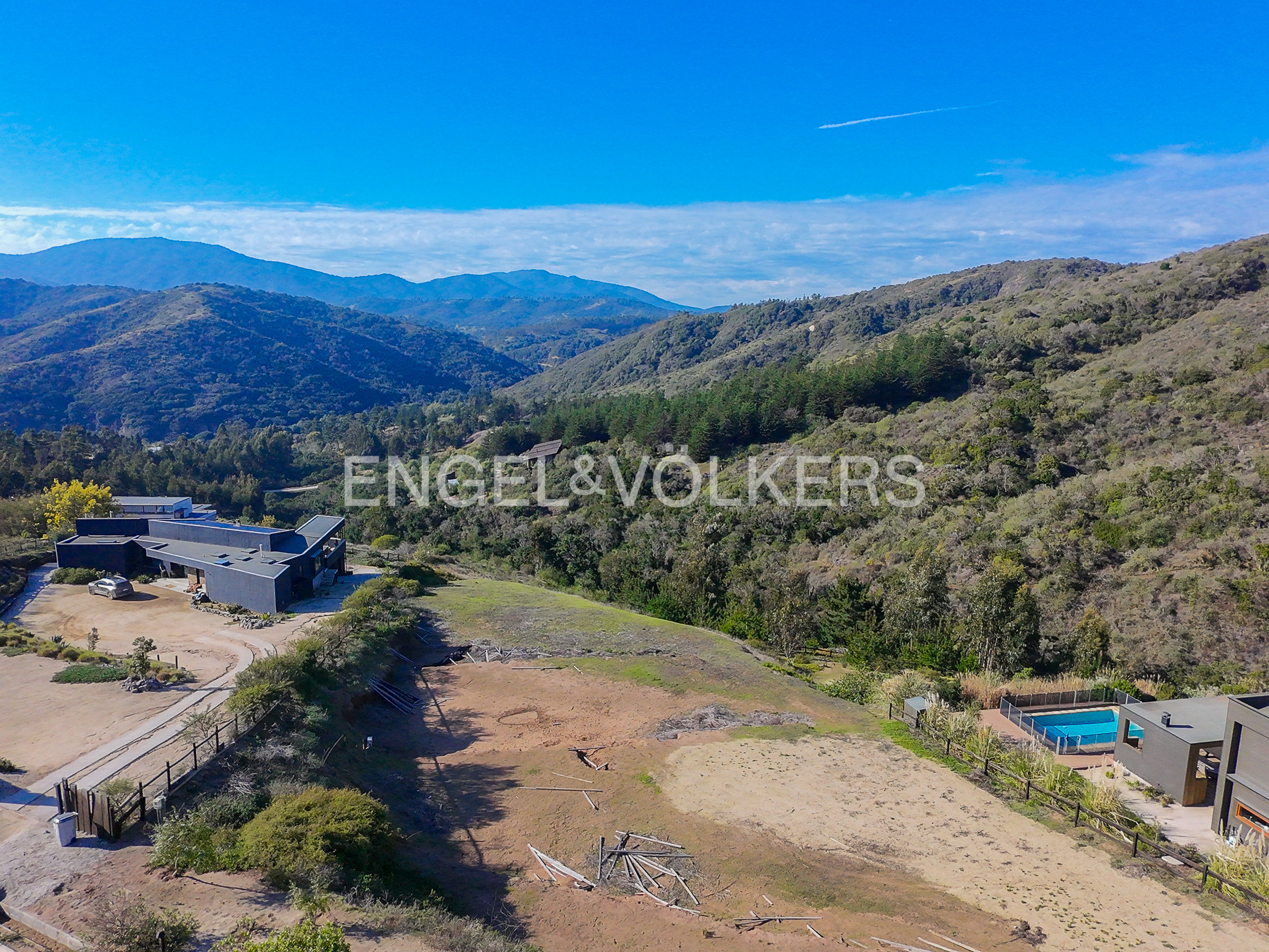 Venta gran sitio en Exclusivo condominio