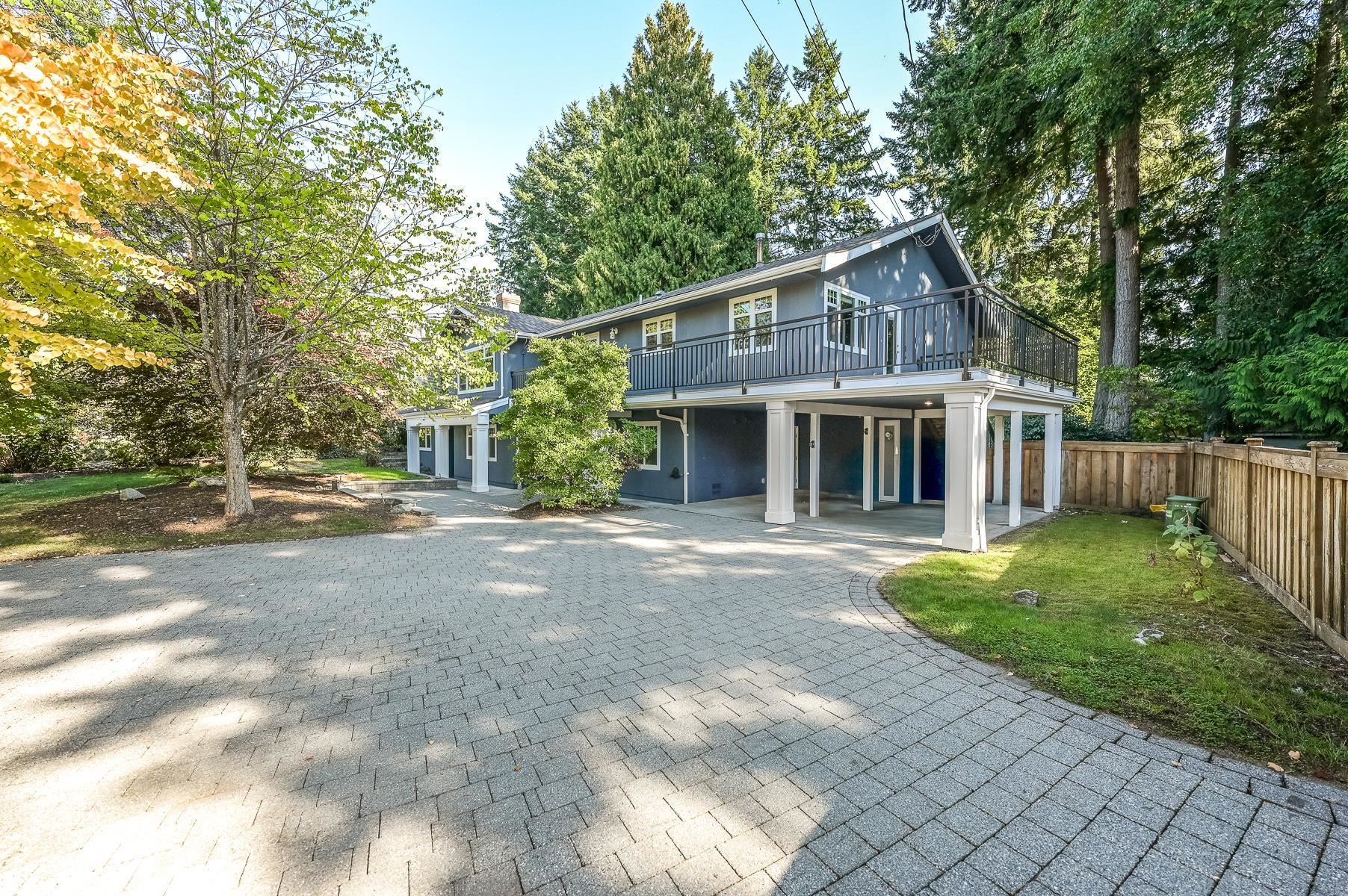 Discover Multi-Generational Living on English Bluff
