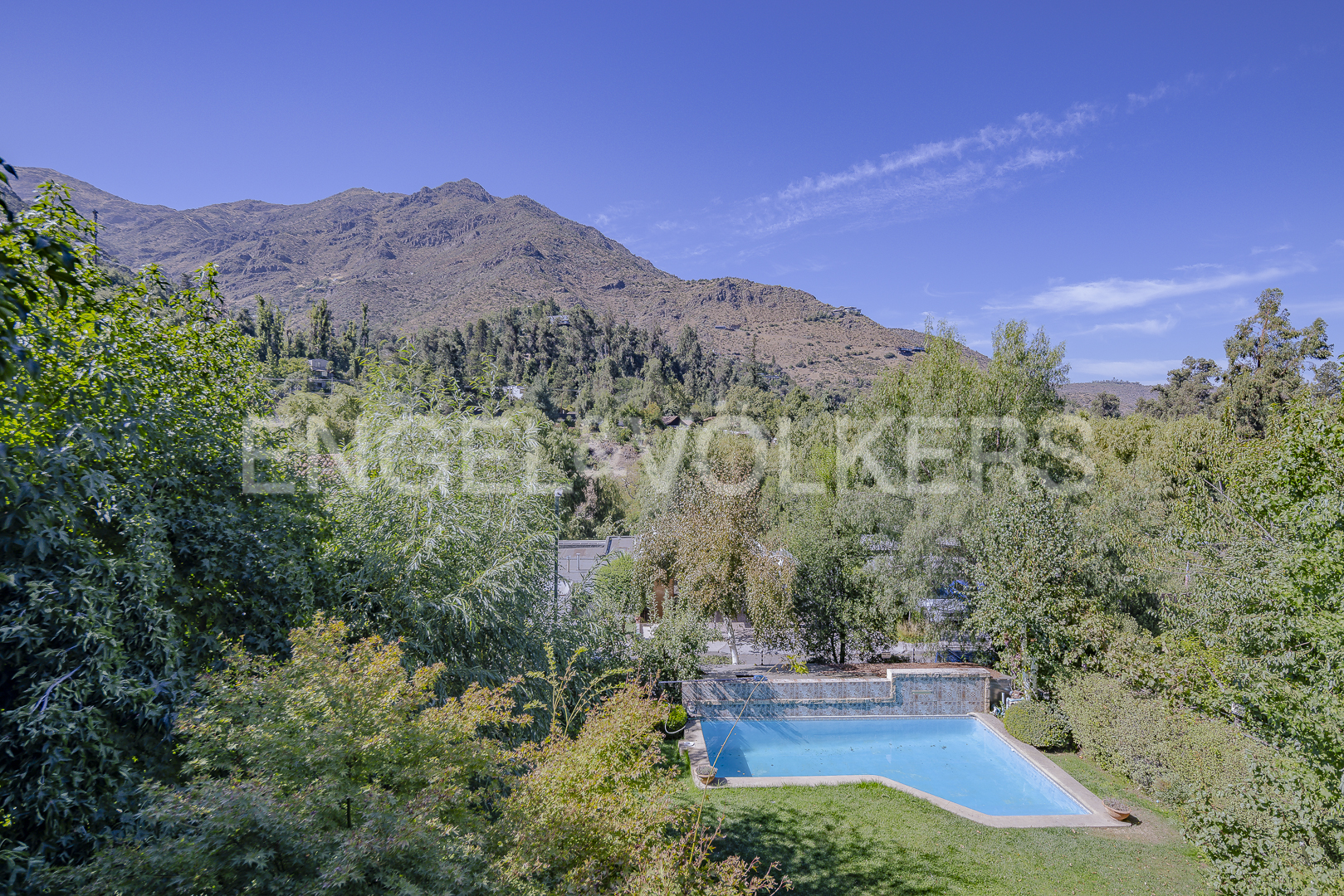 Casa en condominio con hermosa vista en El Arrayán