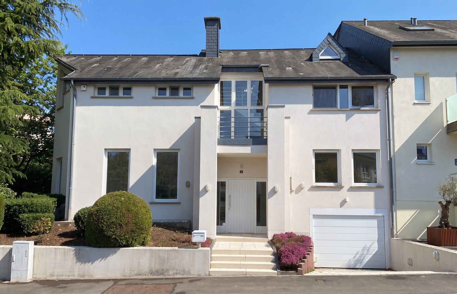 Maison libre de 3 côtés à Luxembourg-Belair