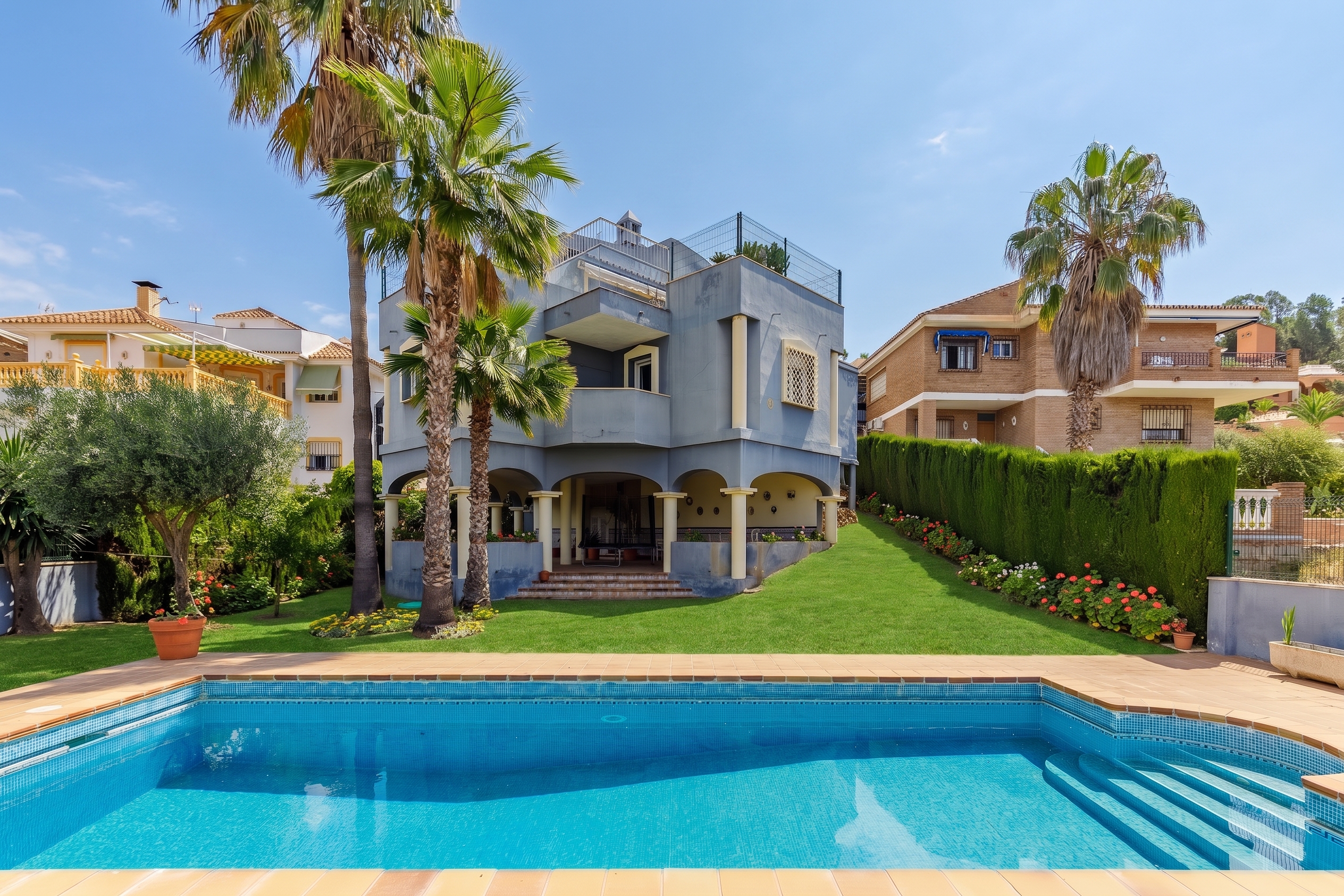 Elegante Villa con vistas al mar en Cerrado de Calderon