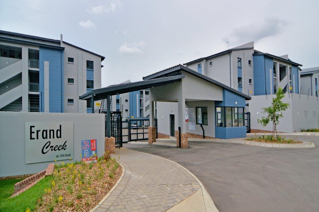 2 Bedroom 1 Bathroom Apartments - NO COSTS