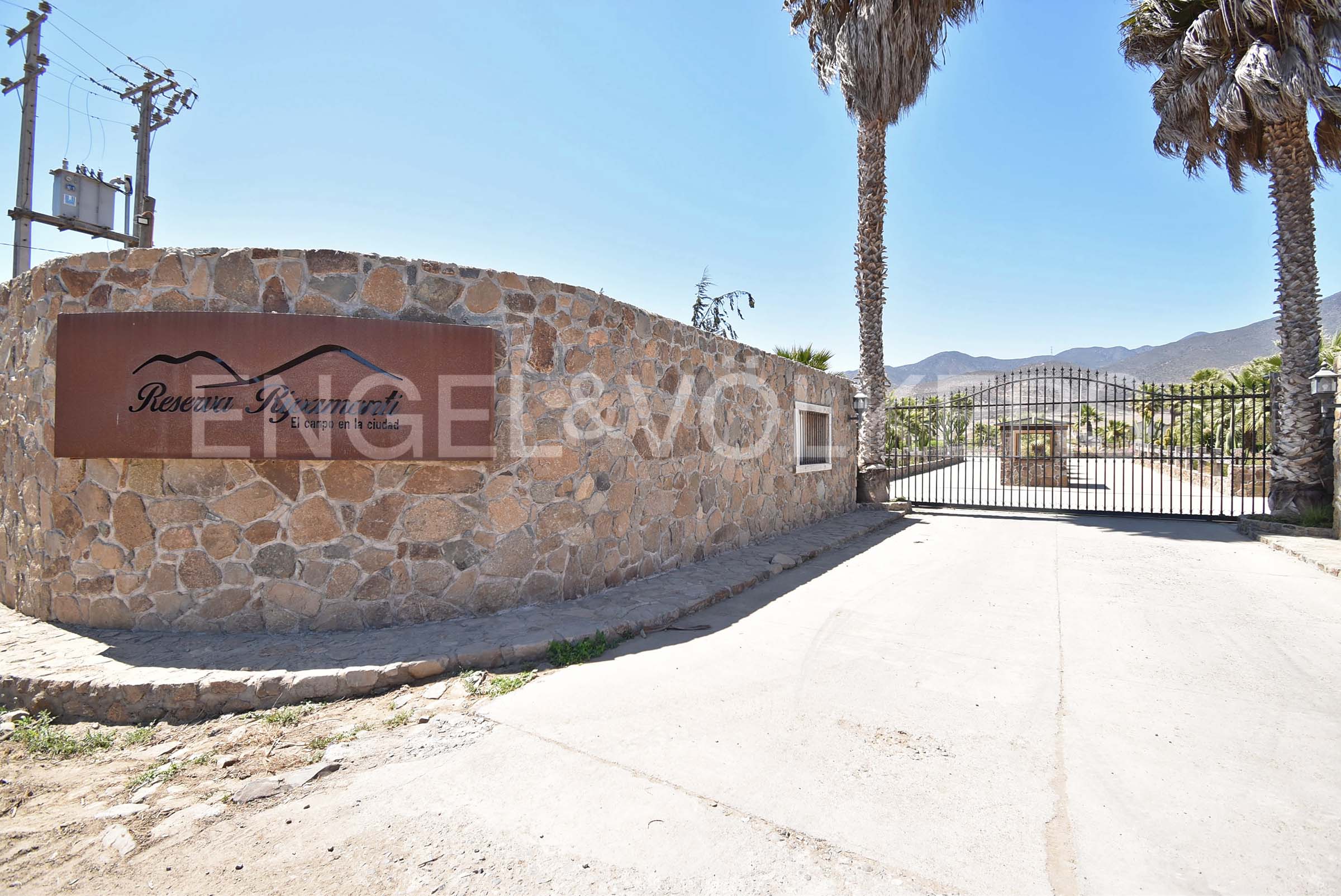 Venta de terreno en condominio Pan de Azucar