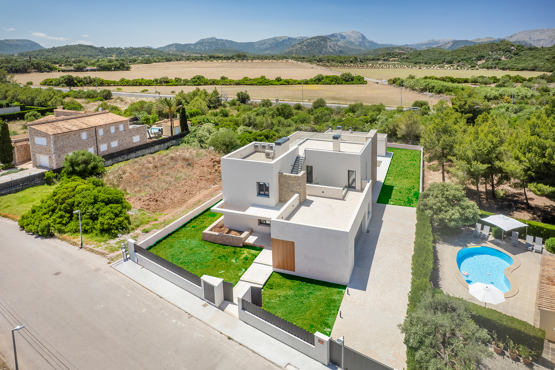 Modern luxury villa close to the beach, Puerto Pollensa