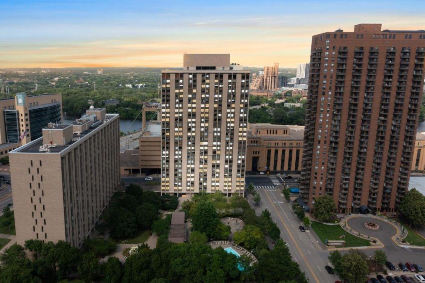 Skyline Vision: 16th-Floor Original at The Towers