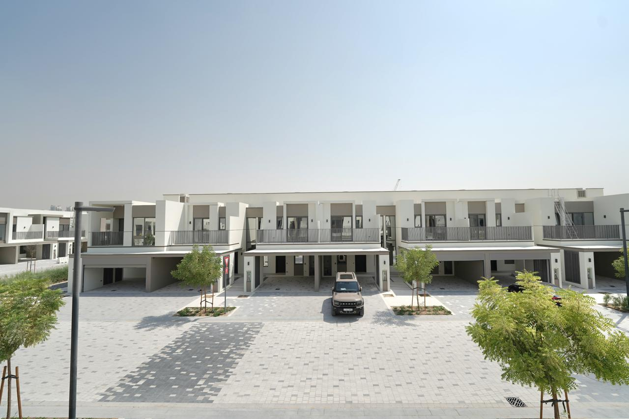 View Today  | Close to Park | Vacant on Transfer