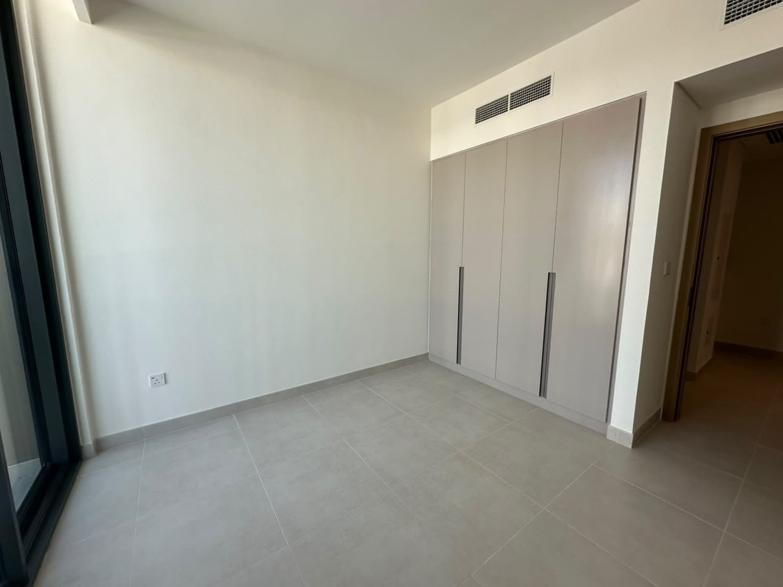 Just Handed Over l Brand New l Ready to move in