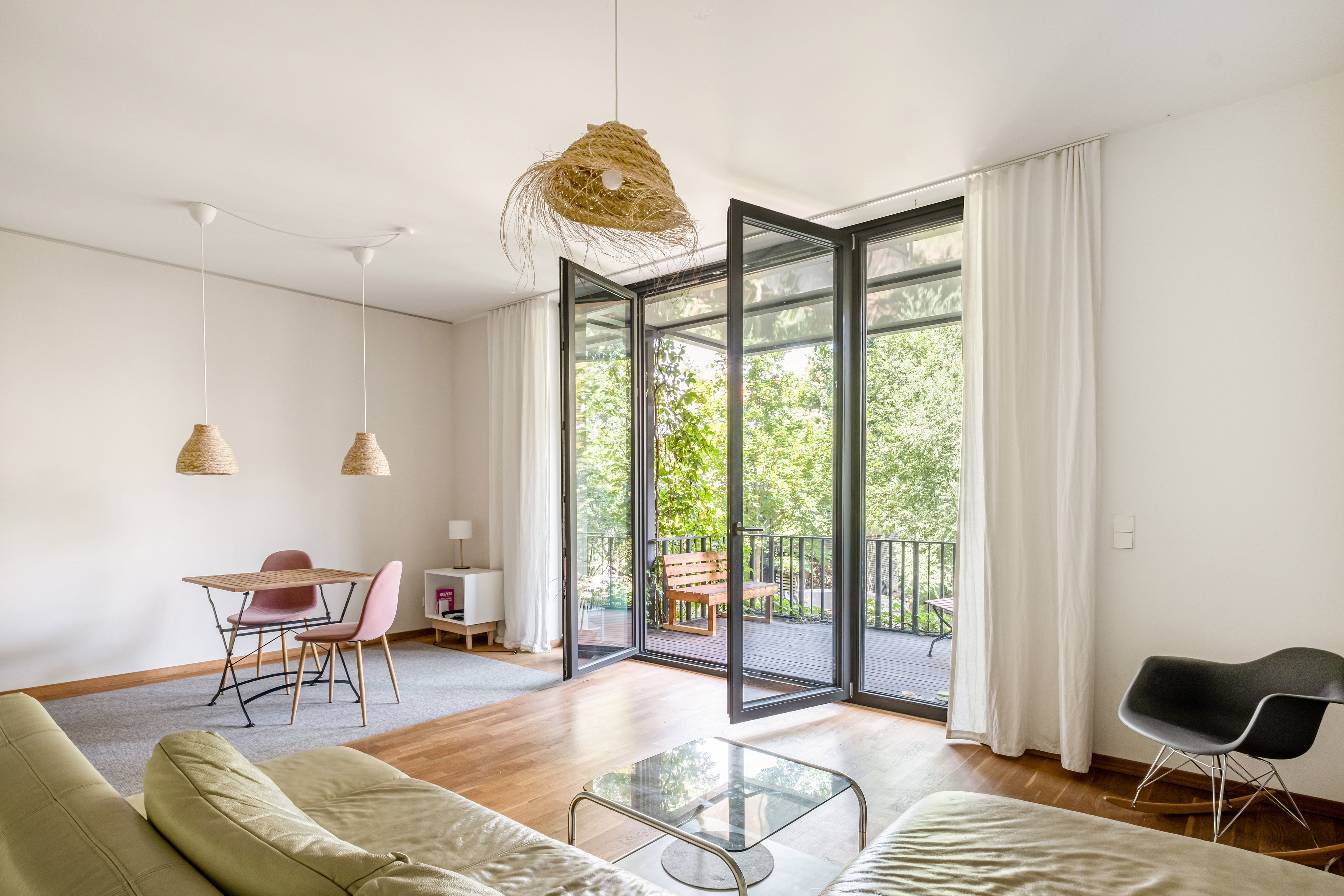 Contemporary living in Berlin’s bicycle lofts between Victoriastadt and Rummelsburg Bay