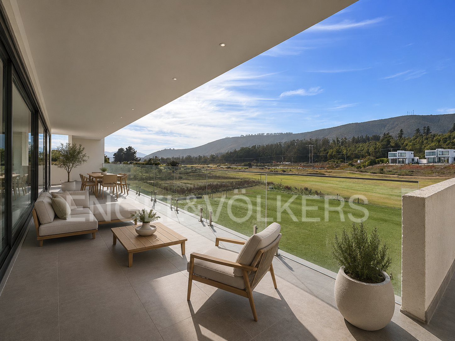 Casa nueva en Marbella con espectacular vista