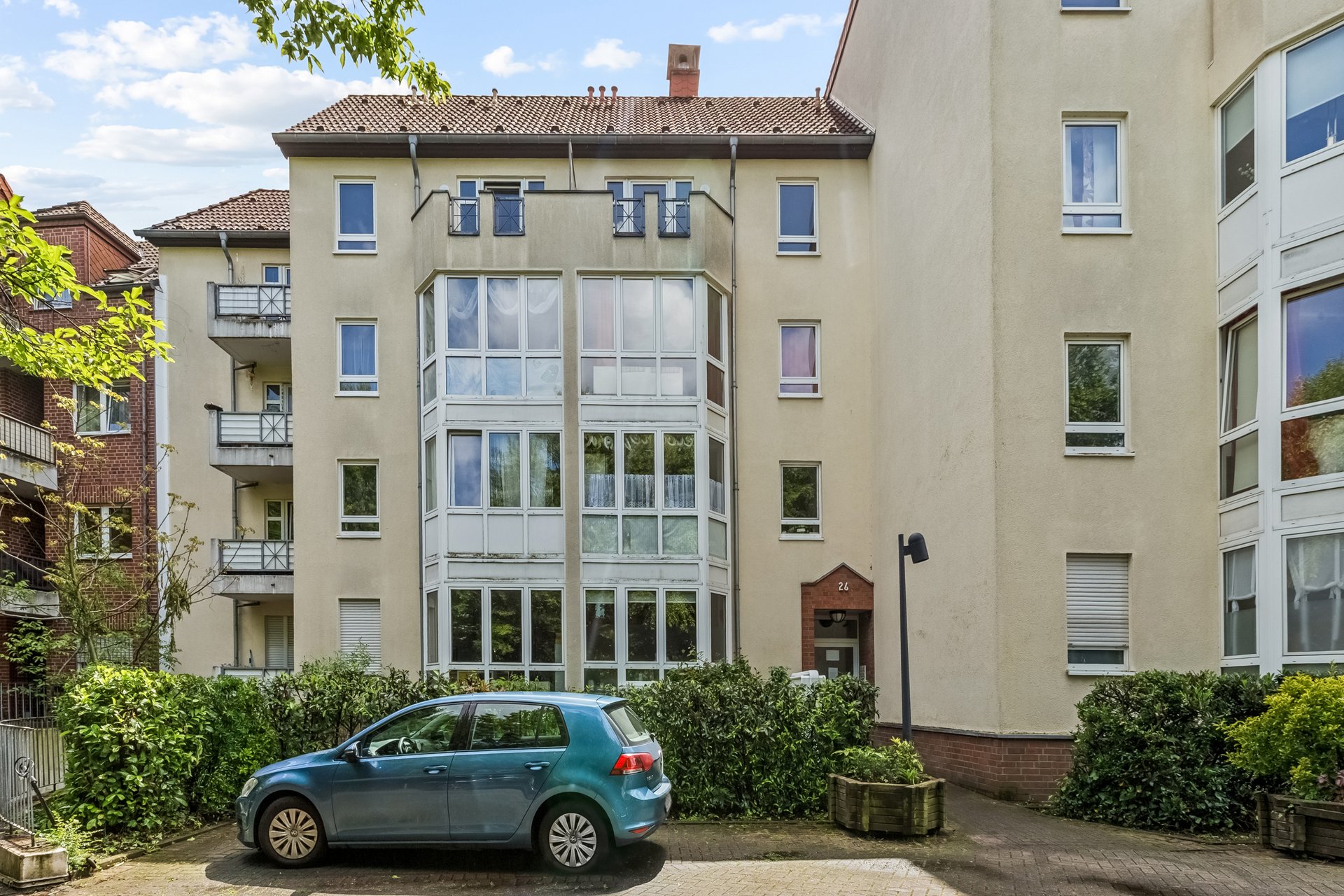 Kapitalanlage: ein helles City-Apartment mit Tiefgaragenstellplatz