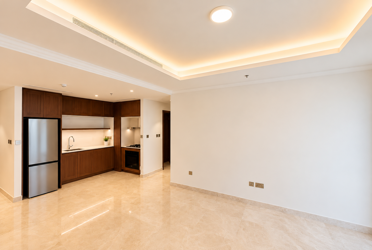 Unfurnished I Private Beach I Low Floor