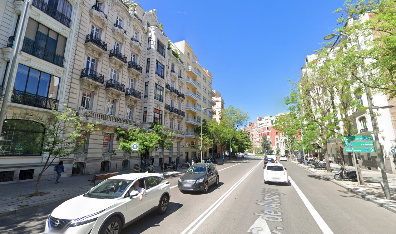 Calle del General Arrando 19