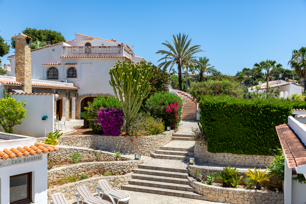 Großzügige Villa in Toplage nahe Moraira