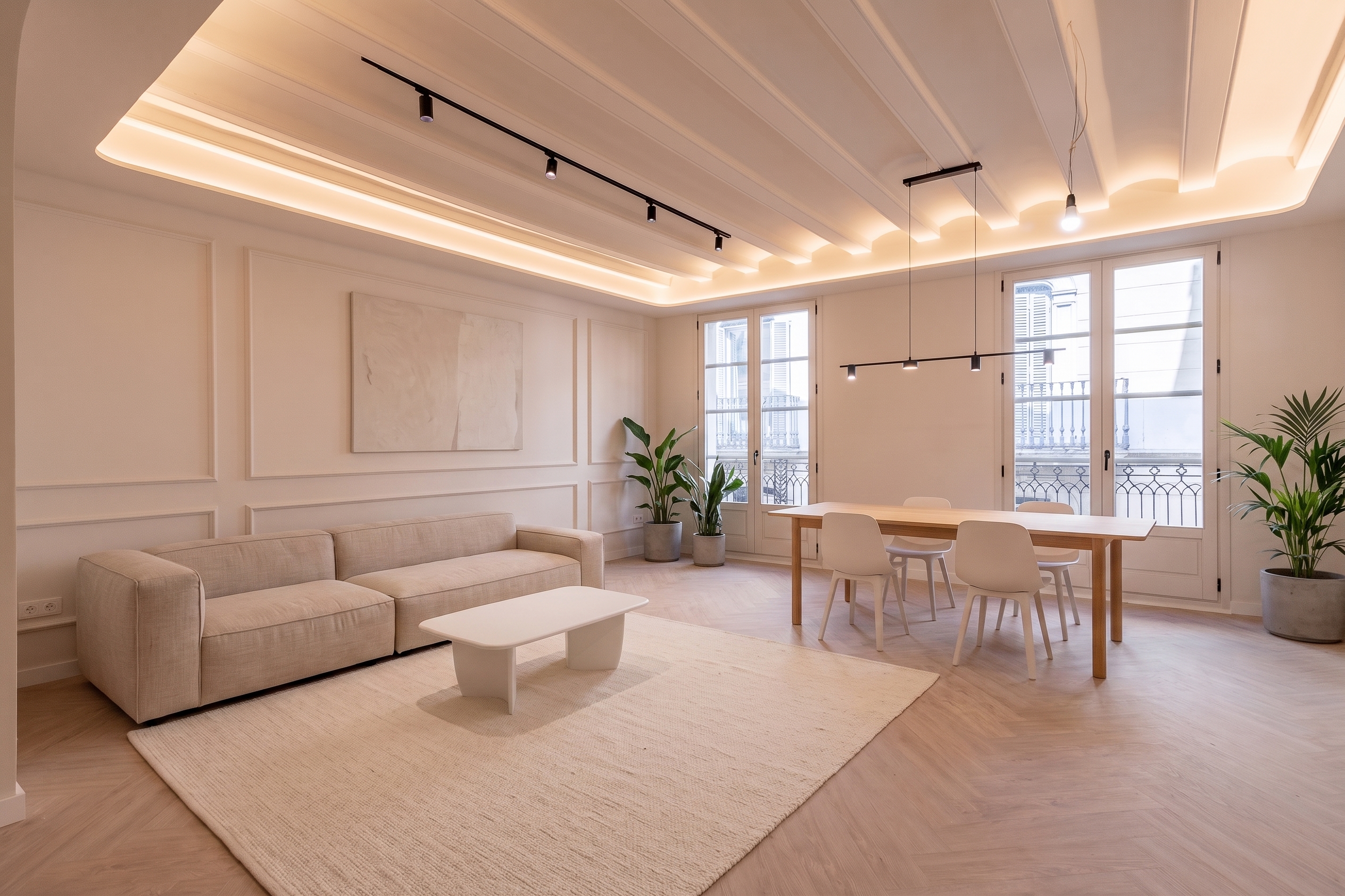 Neubau, großzügig und charaktervoll nahe der Rambla
