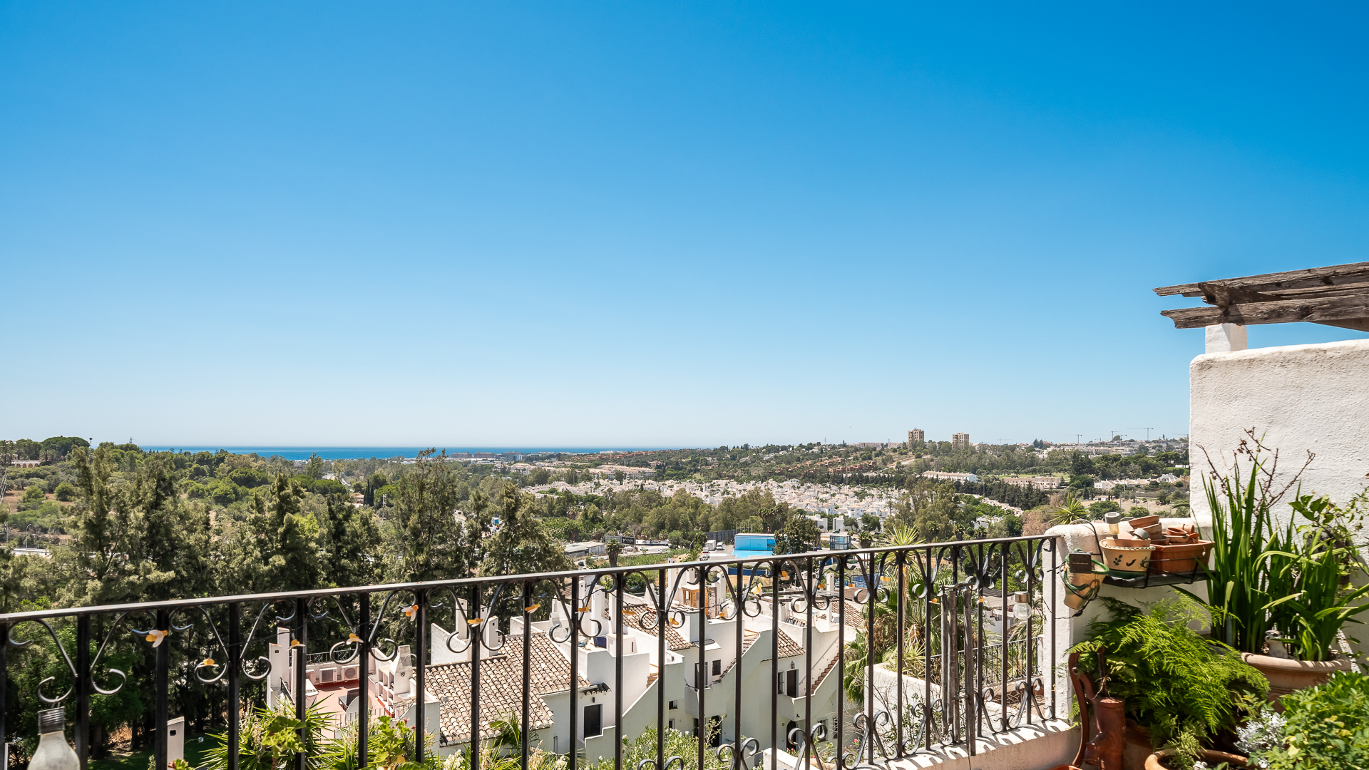 Golden Mile Penthouse with Spacious Terraces and Sea Views
