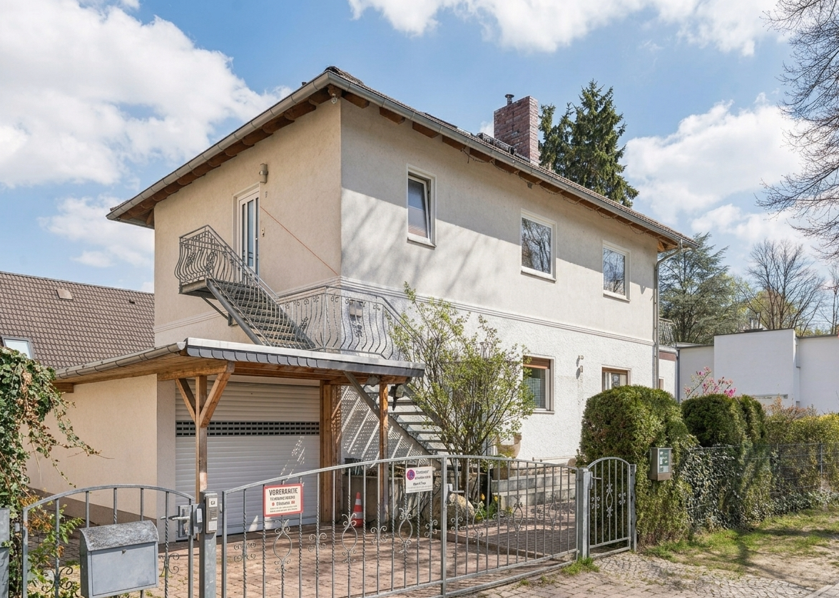 Ihr neues Zuhause erwartet Sie mit Großzügigkeit in beliebter Wohnlage