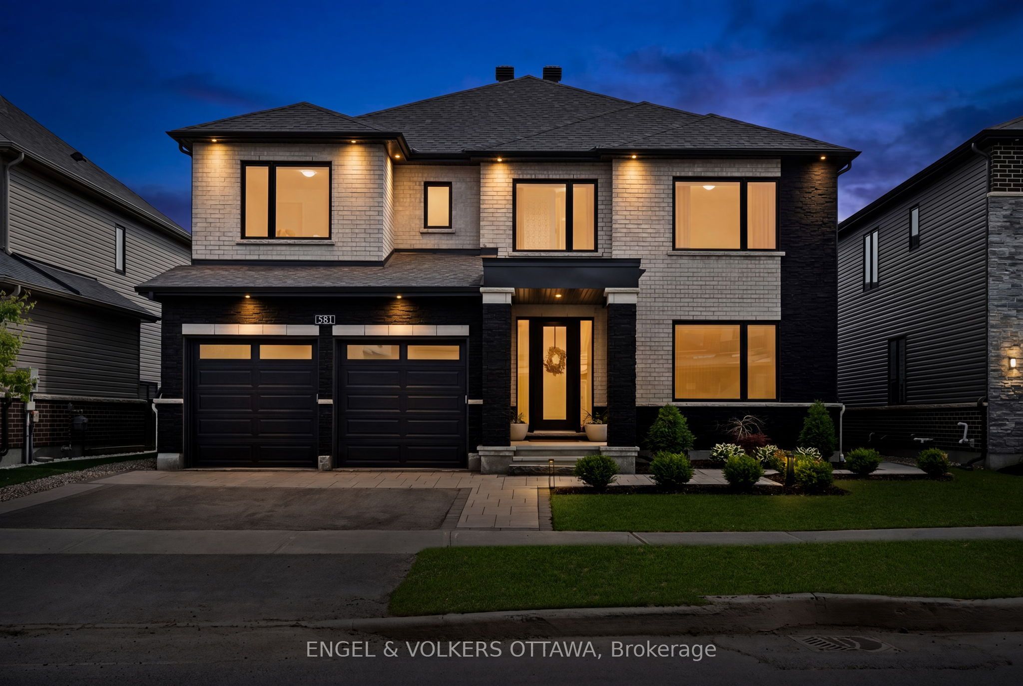 Exceptional home located in Manotick