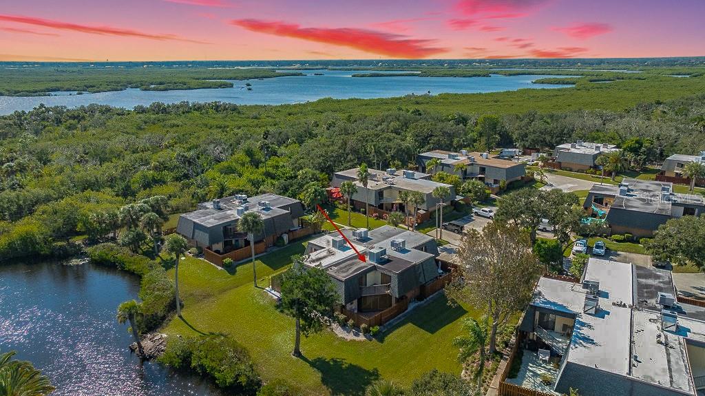 Coastal Comfort In Prime Location