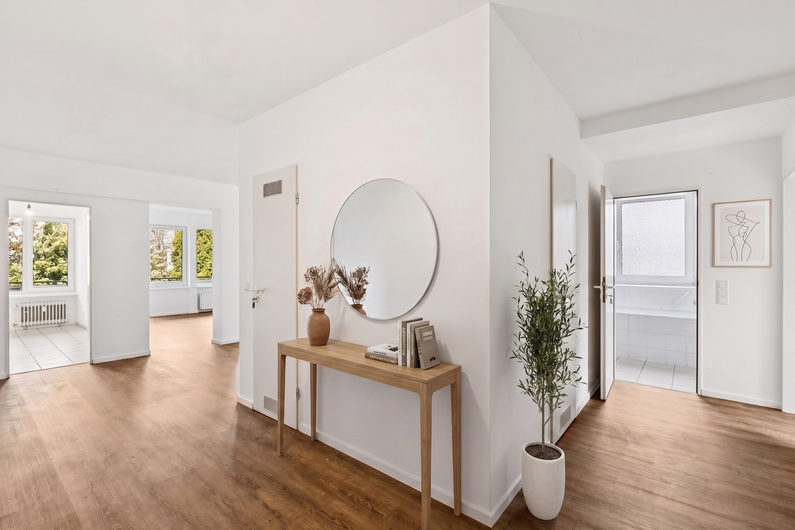 Spacious 2-room apartment with balcony, underground parking and a view of greenery