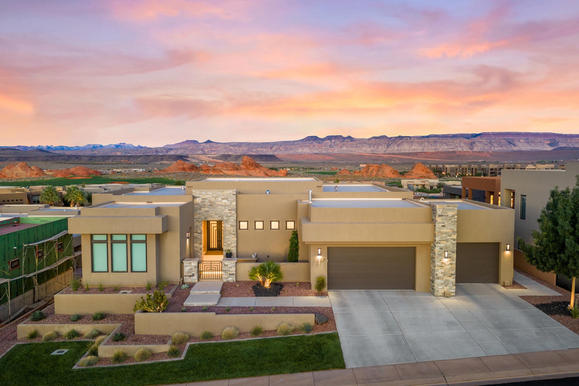 Where Indoor Elegance Meets Outdoor Paradise