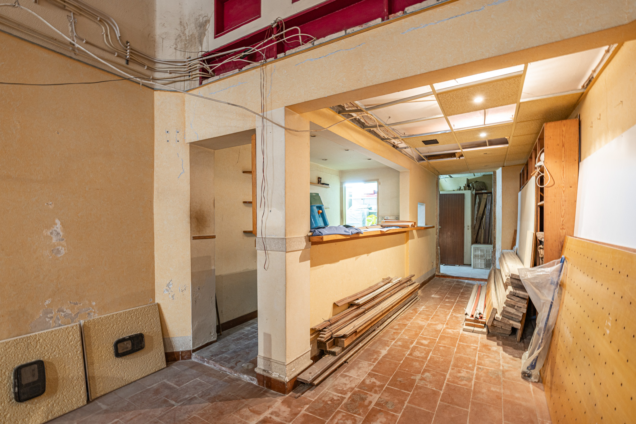 Restaurante para Remodelação com Potencial em São Vicente