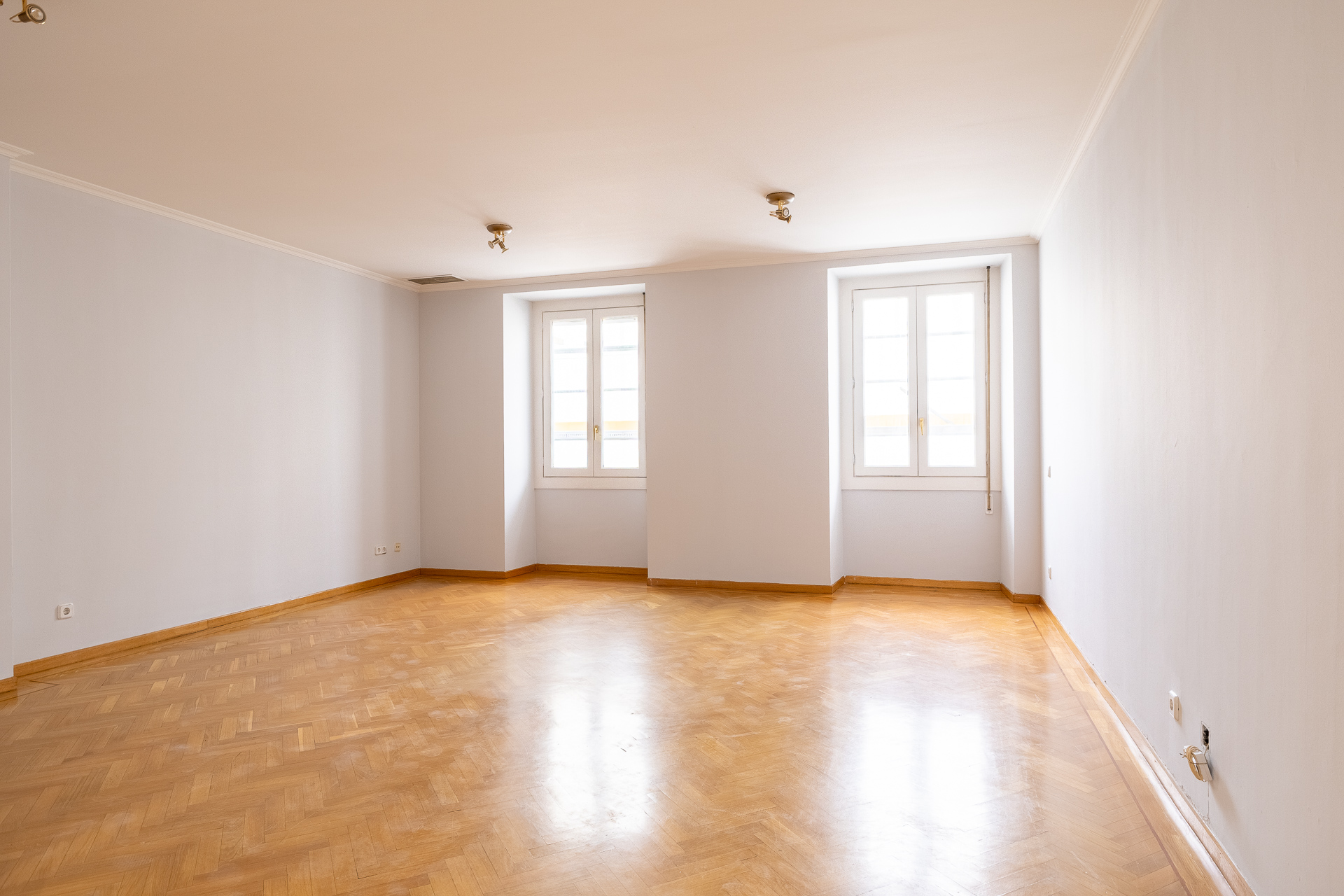 Spacious property in Glorieta de Bilbao
