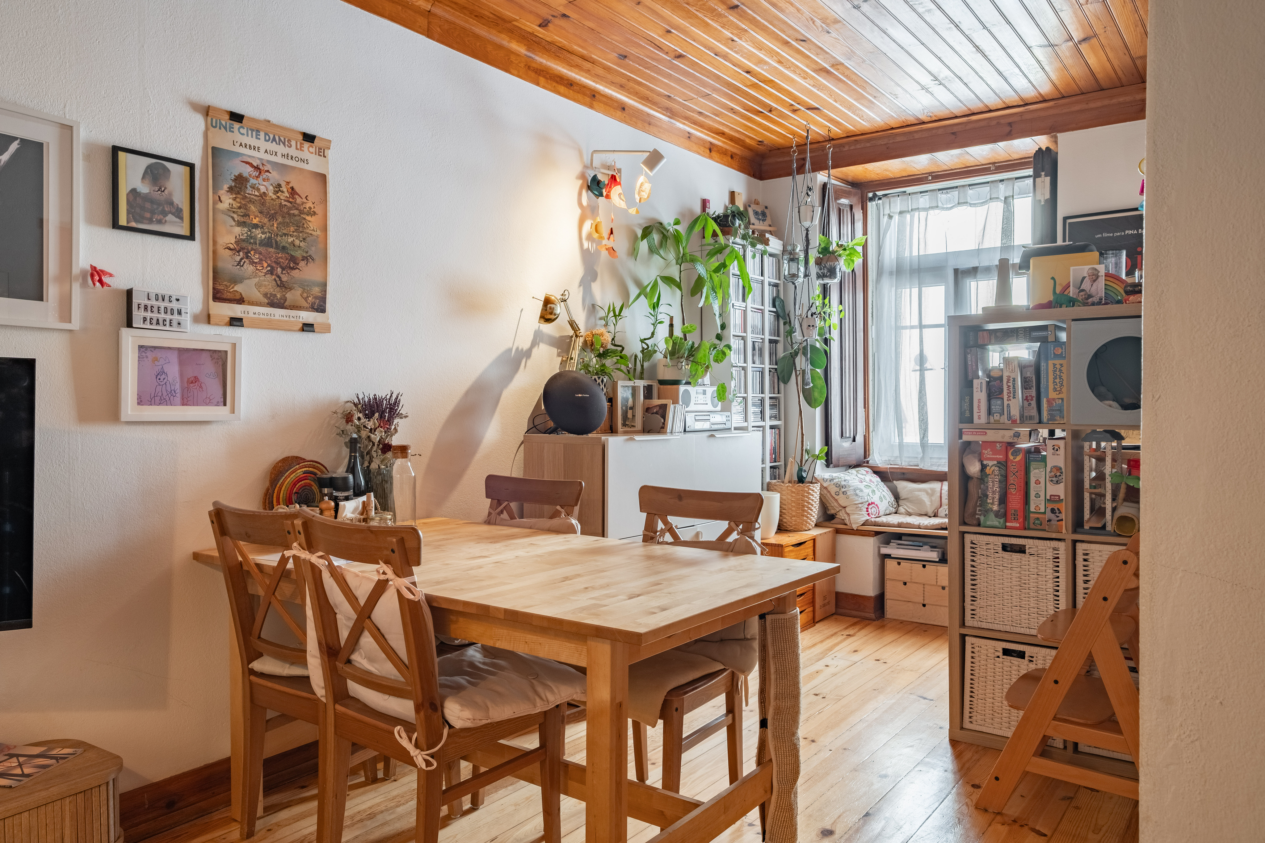 2+1 bedroom apartment in São Vicente / Graça neighborhood