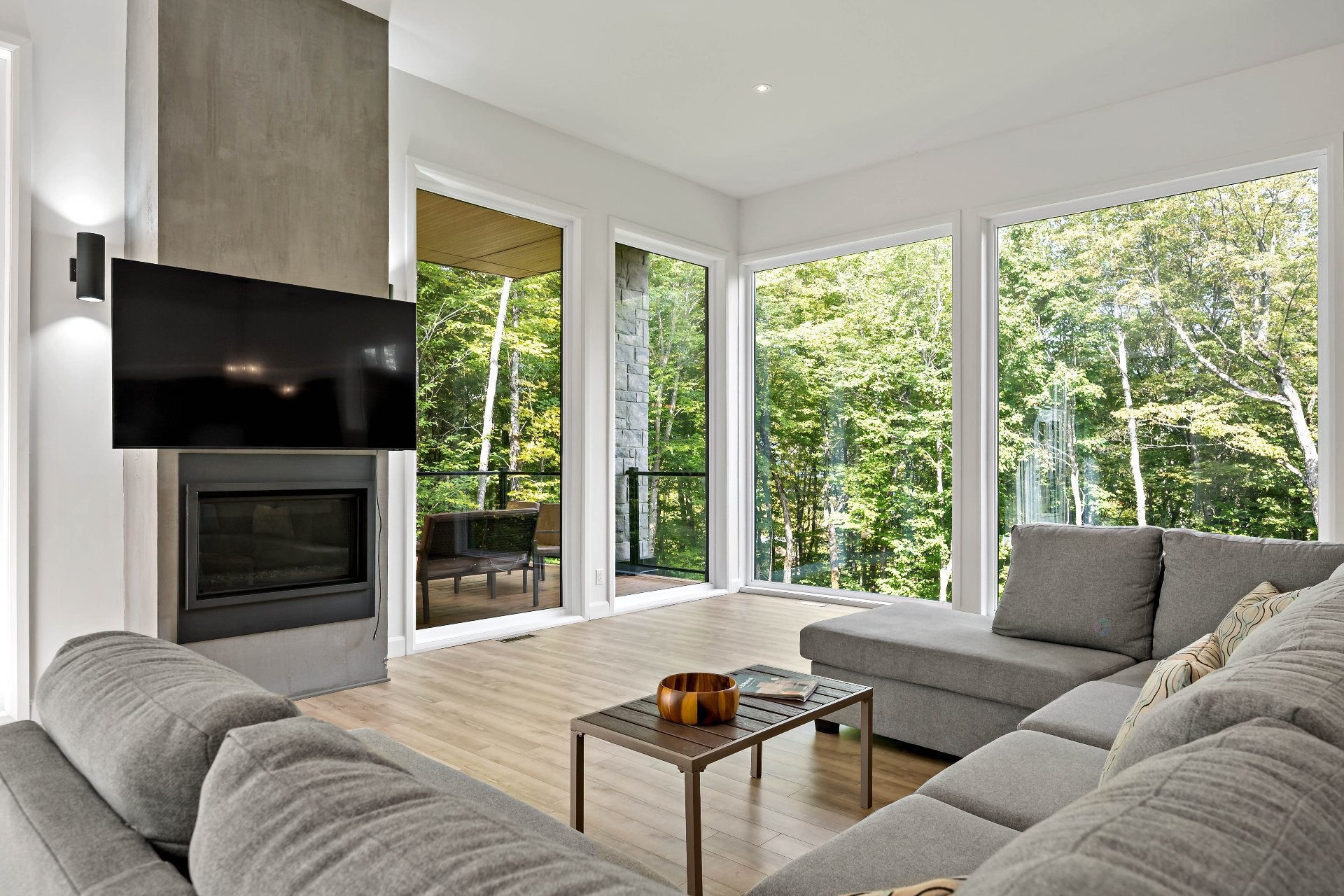 Forest Luxury & Income-Generating Opportunity