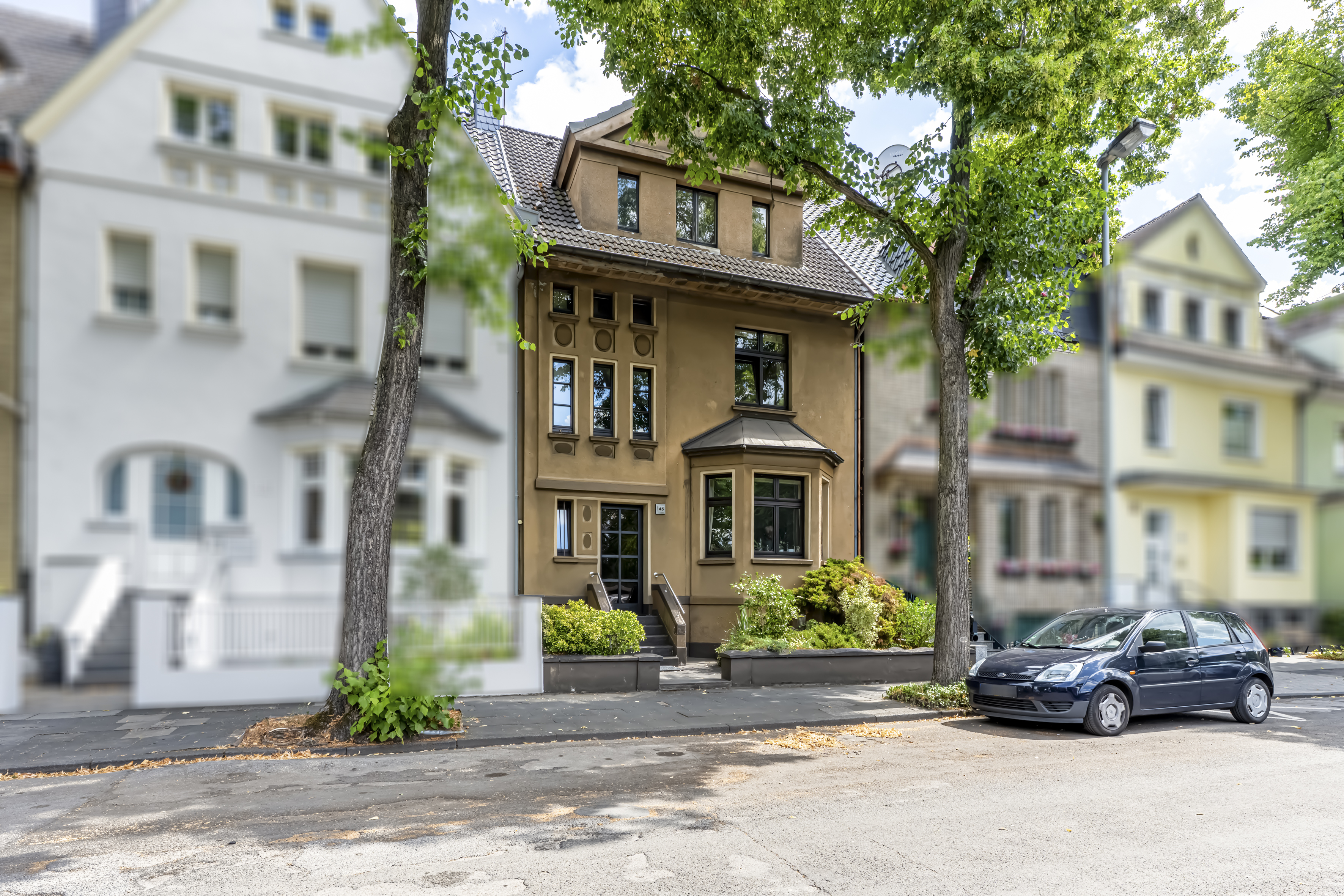 Großzügiges Reihenhaus in Duisburg mit ruhiger Lage und hohem Gartenkomfort