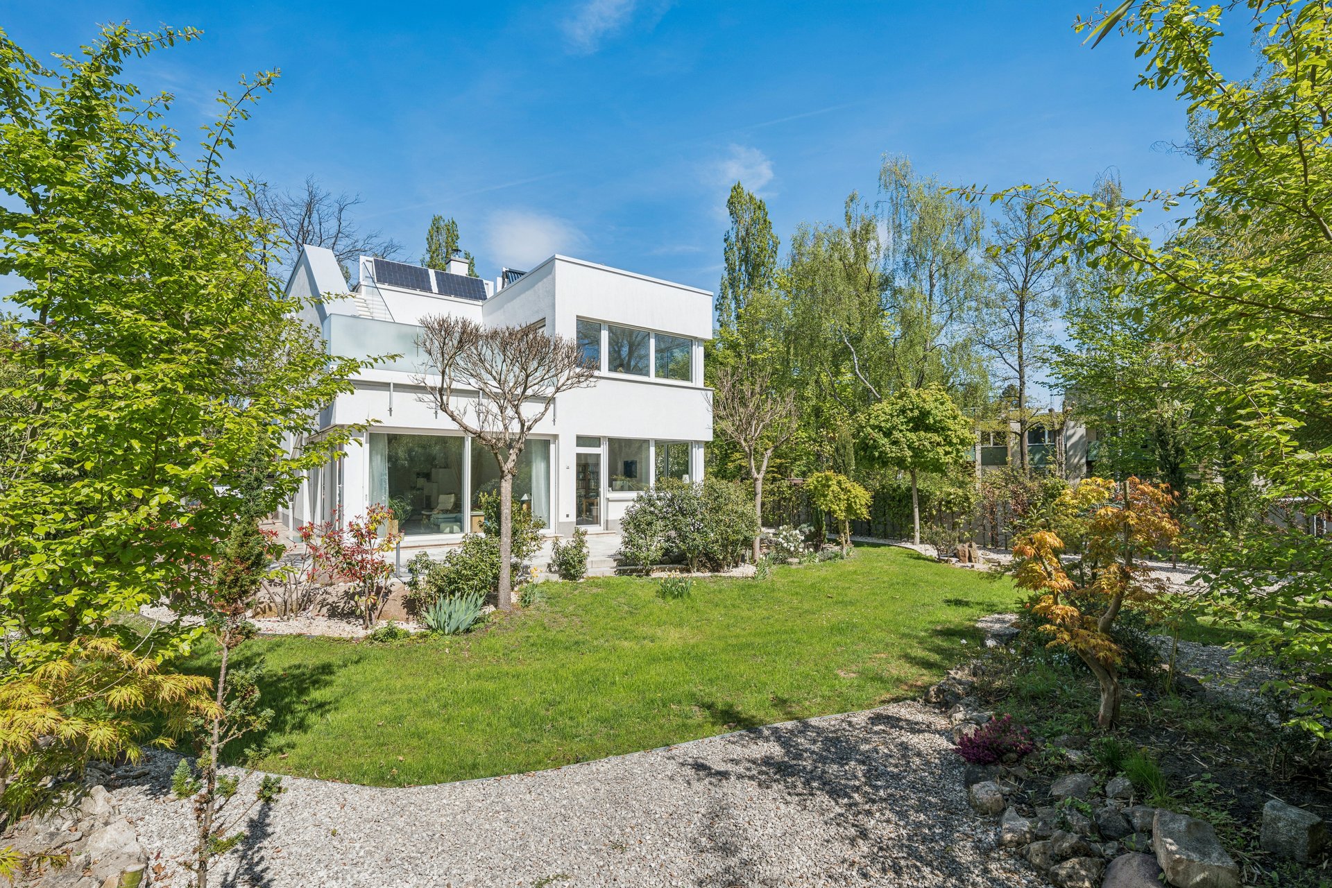 Zeitlose Architektur mit höchster Energieeffizienz