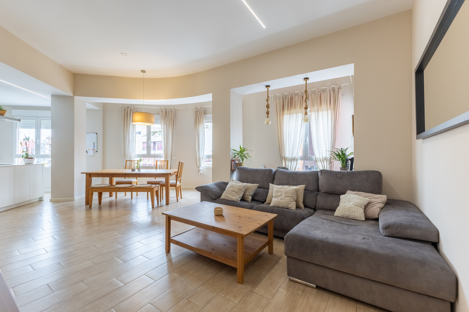 Exclusivity, light and comfort in a prime location