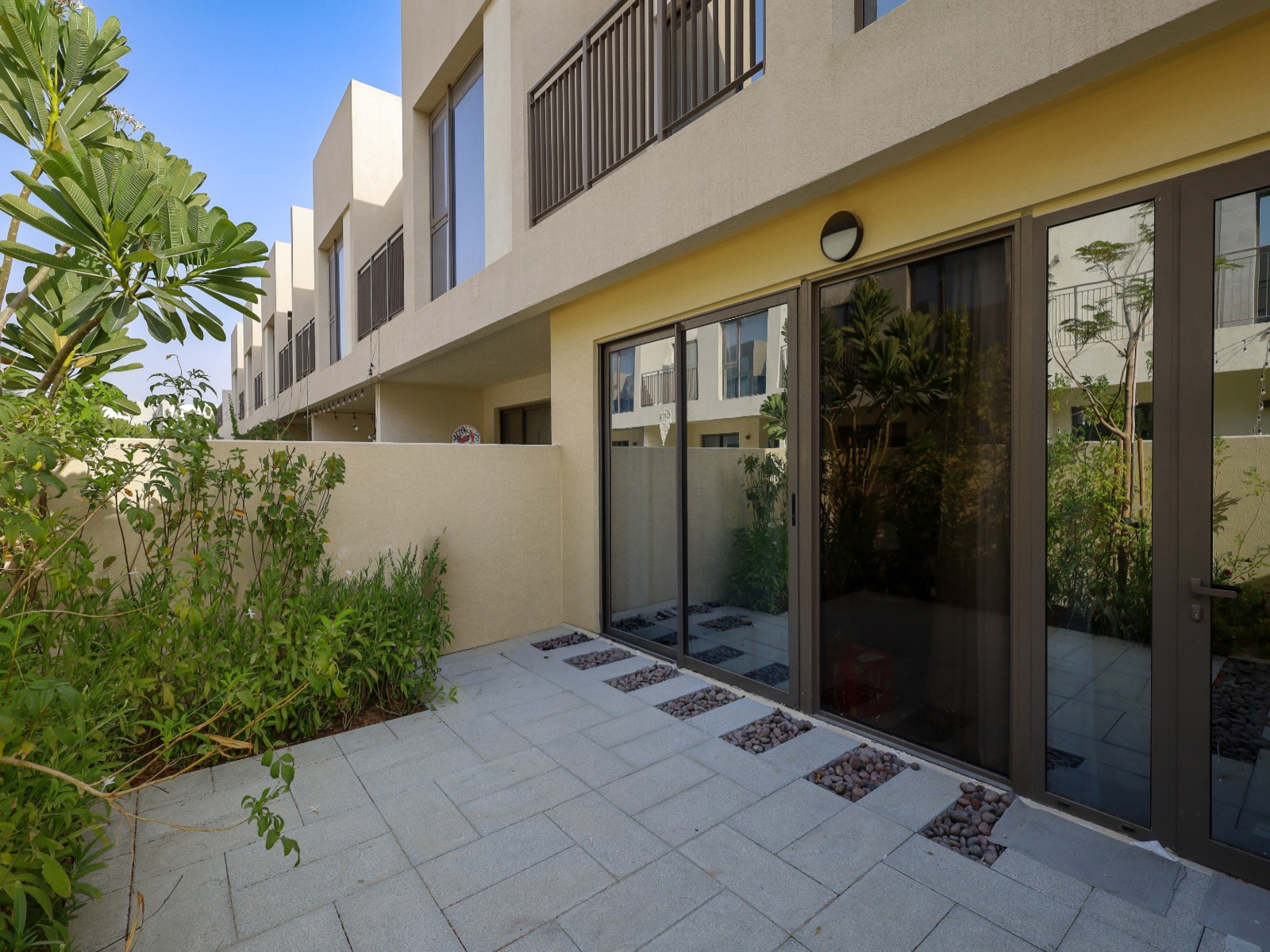 Fully Furnished | Vacant 1st August | Well maintained