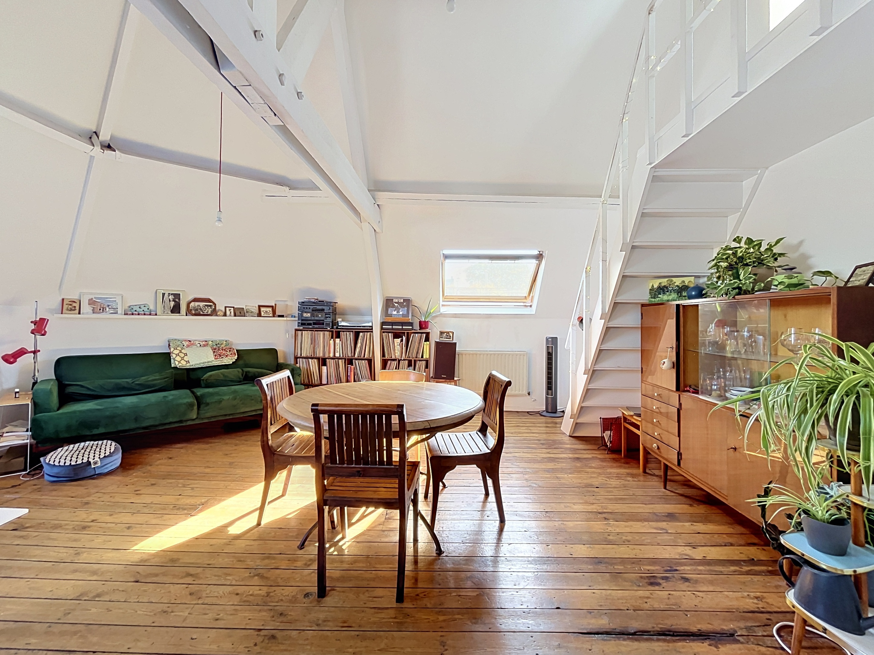 Charmant appartement 2 chambres avec mezzanine et terrasse