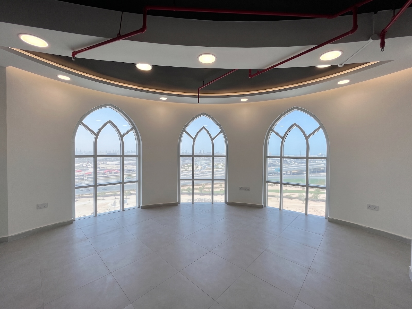 Office for Sale 8.5% Expected ROI | SZR View