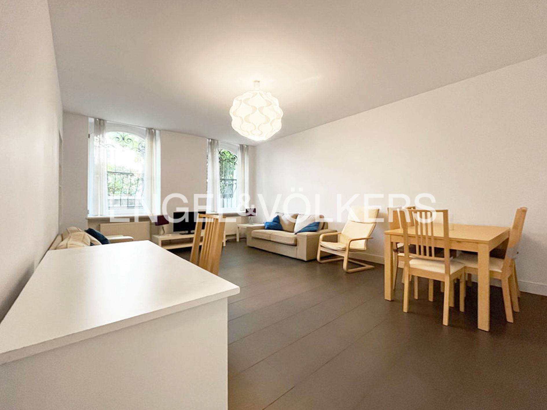 Moderne Souterrain-Wohnung in bester Lage