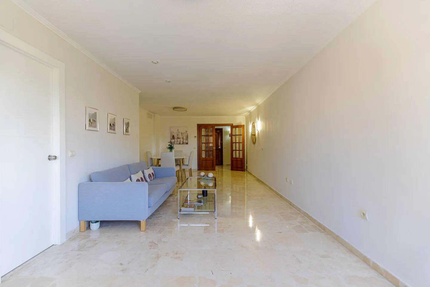 Spacious flat with views in Av. Andalucia