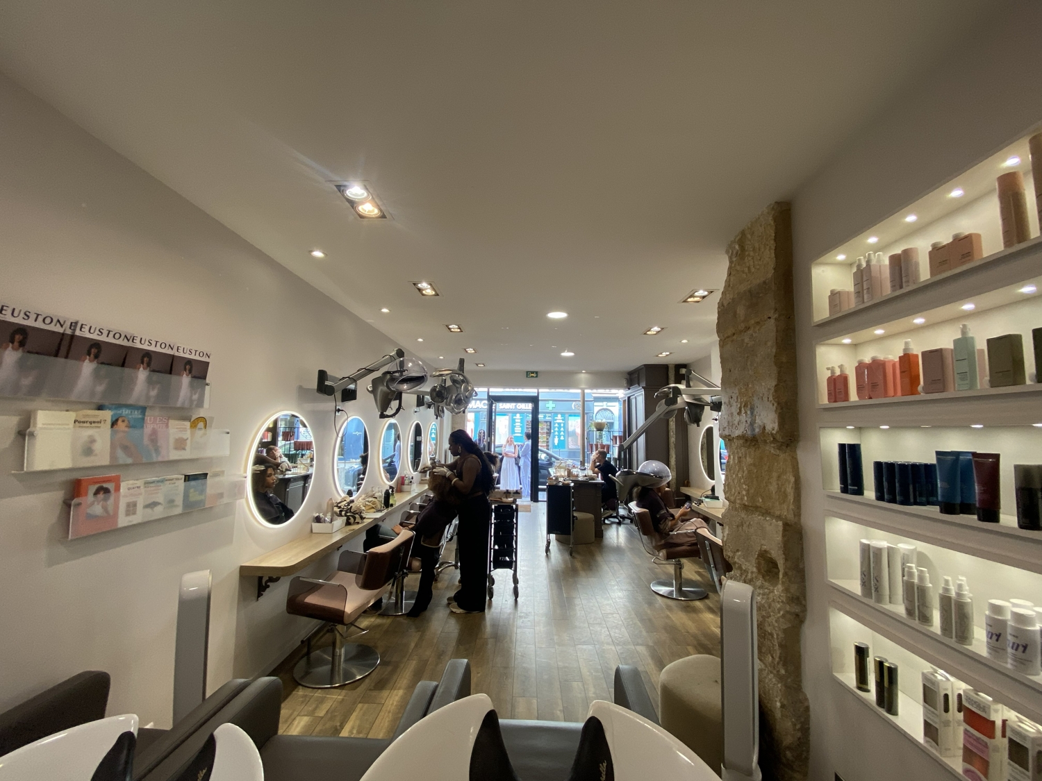Paris 3ème : Marais/Turenne- Salon de Coiffure à céder