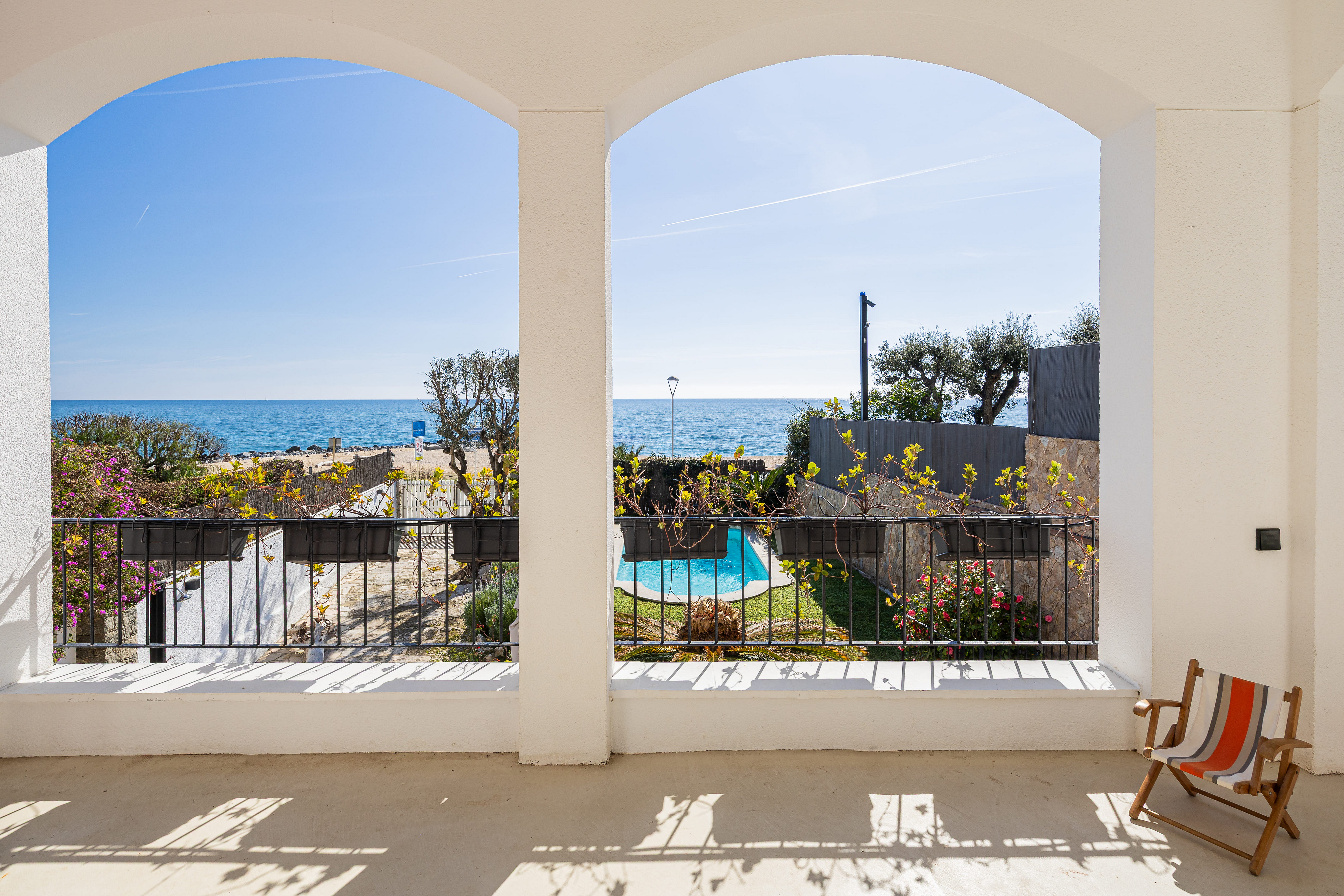 Casa restaurada a Caldetes a tocar de la platja