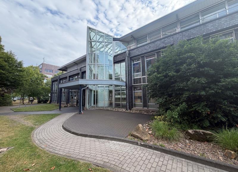 Modernisierte Büroflächen in der Airport-Stadt