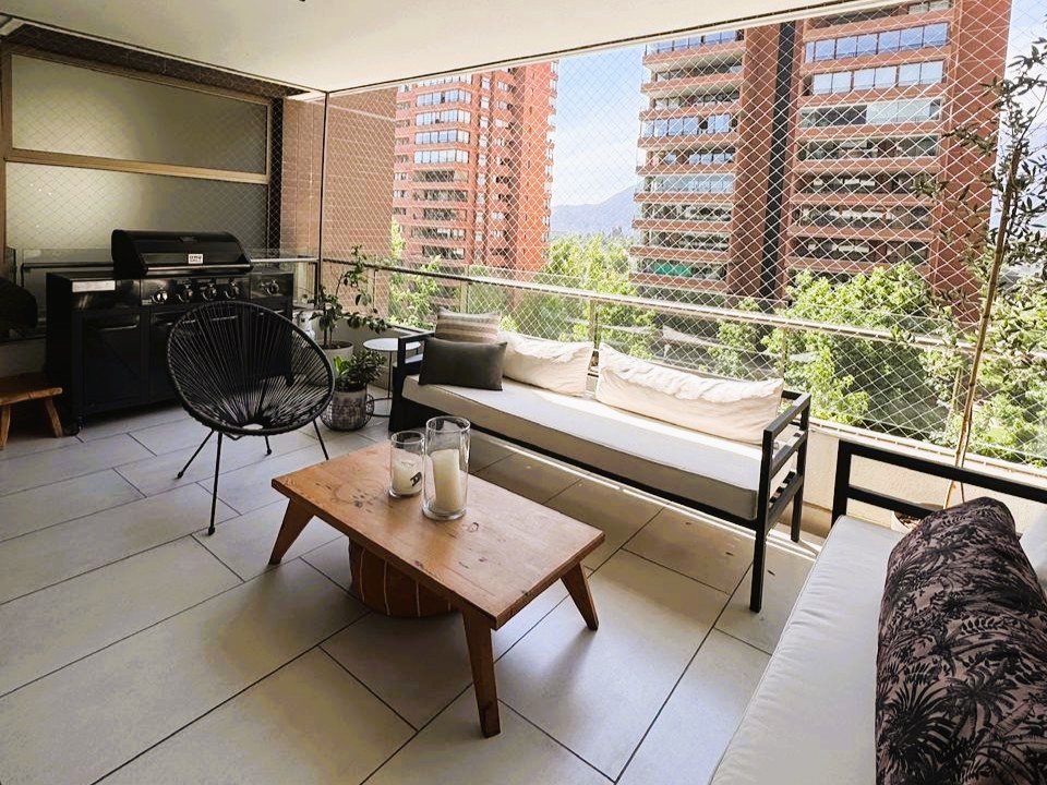 Amplio departamento de 2 dormitorios en suite
