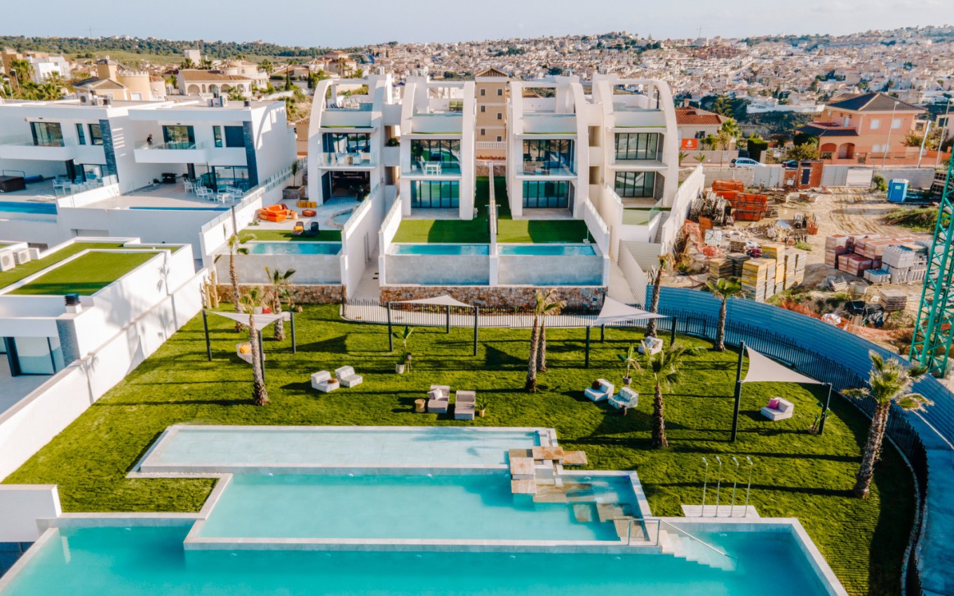 Atico de lujo con piscina privada en Rojales la Marquesa Golf