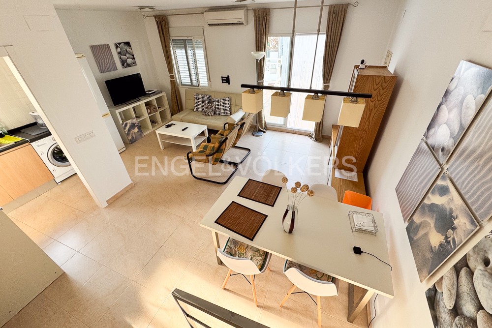Fantastic semi-detached house in Oliva