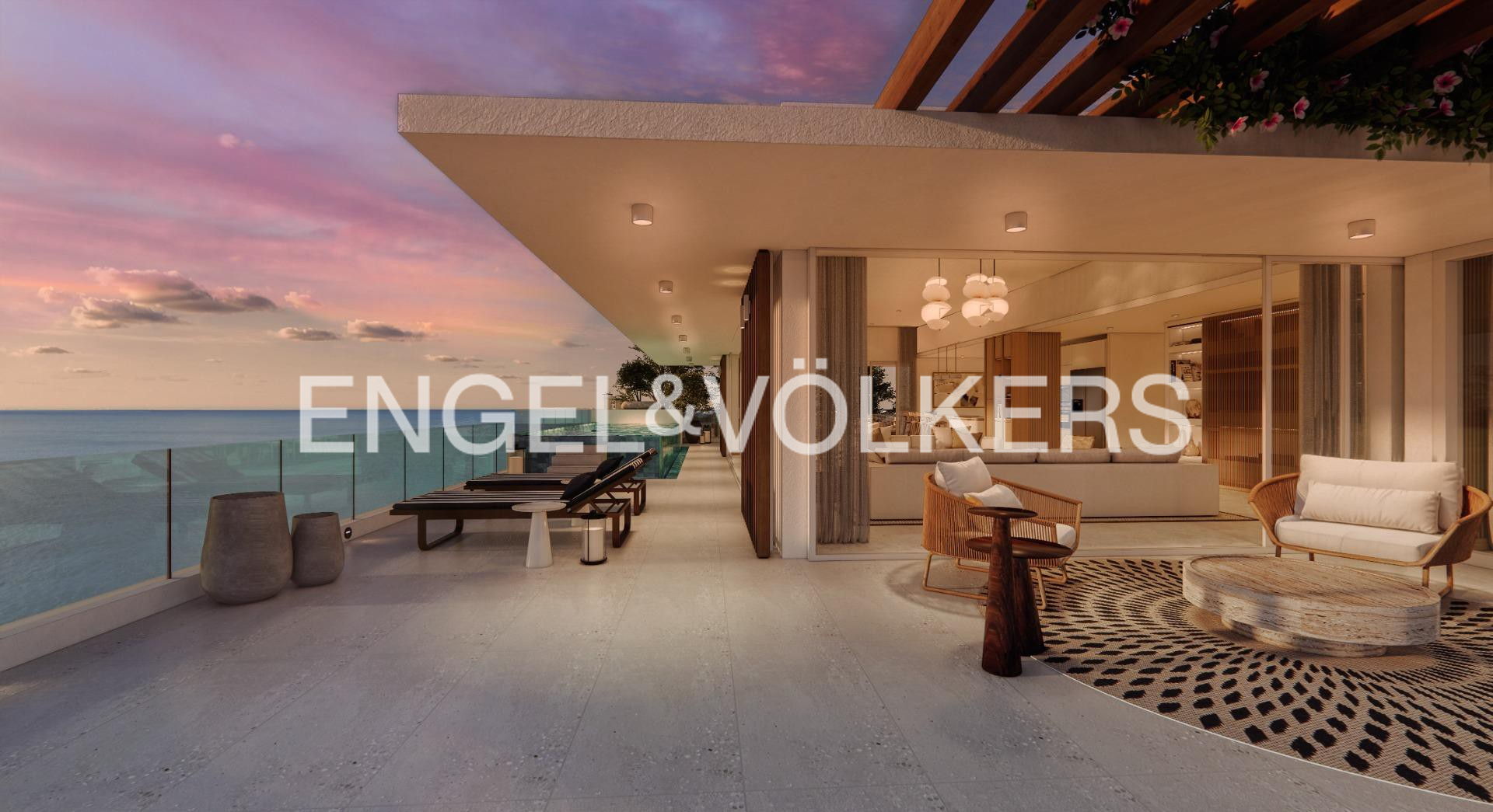 Oceanfront Elegance with Unmatched Sunset Views